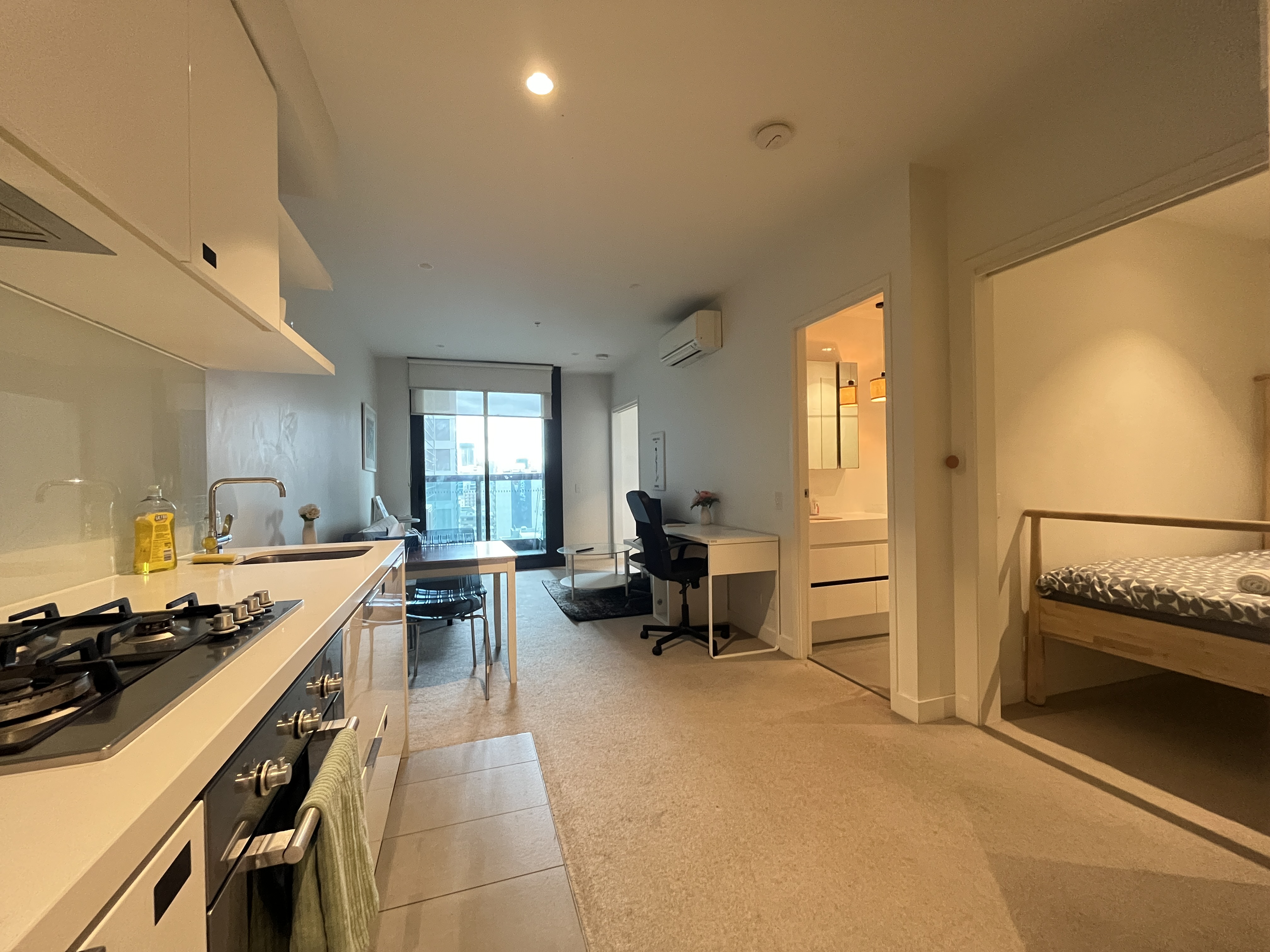 1204 / 285 La Trobe Street, MELBOURNE VIC 3000