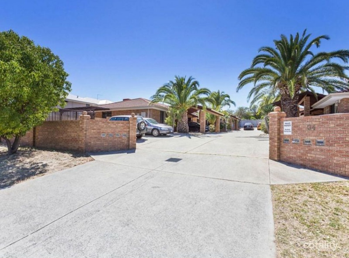 4 / 34 Main Street, OSBORNE PARK WA 6017