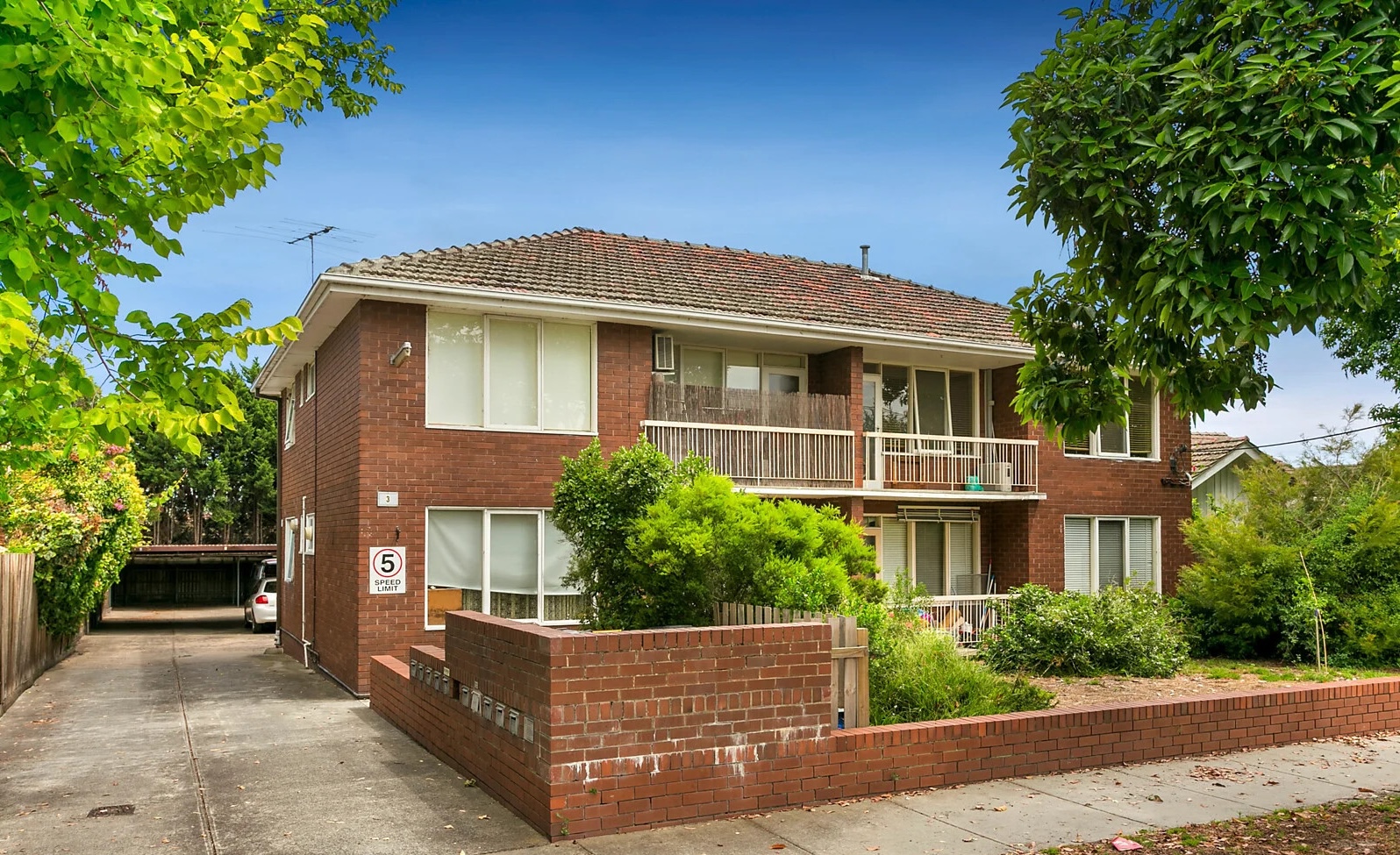 4 / 3 Yendon Road, CARNEGIE VIC 3163