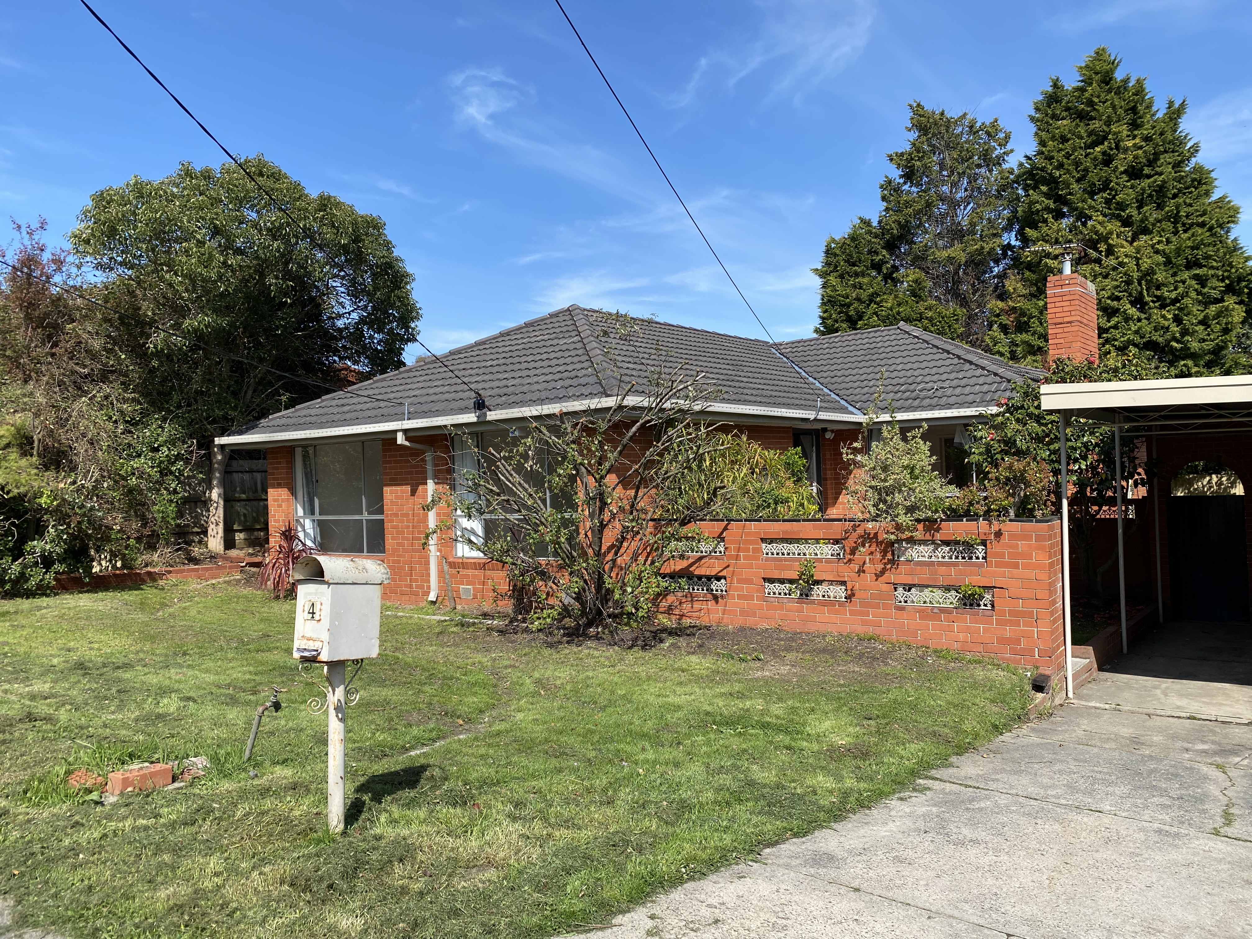4 Graham Street, GLEN WAVERLEY VIC 3150
