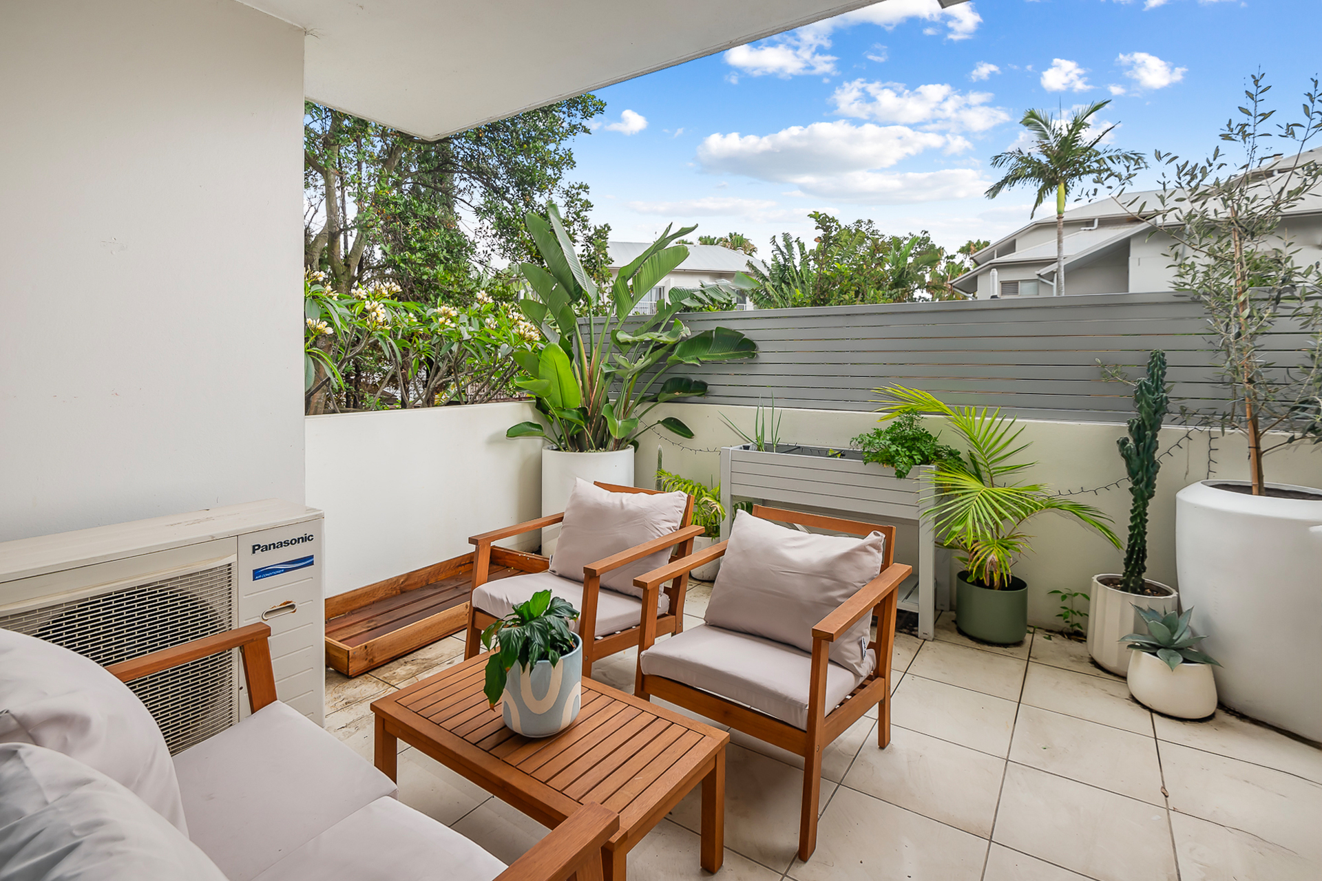 4 / 2312 Gold Coast Highway, MERMAID BEACH QLD 4218