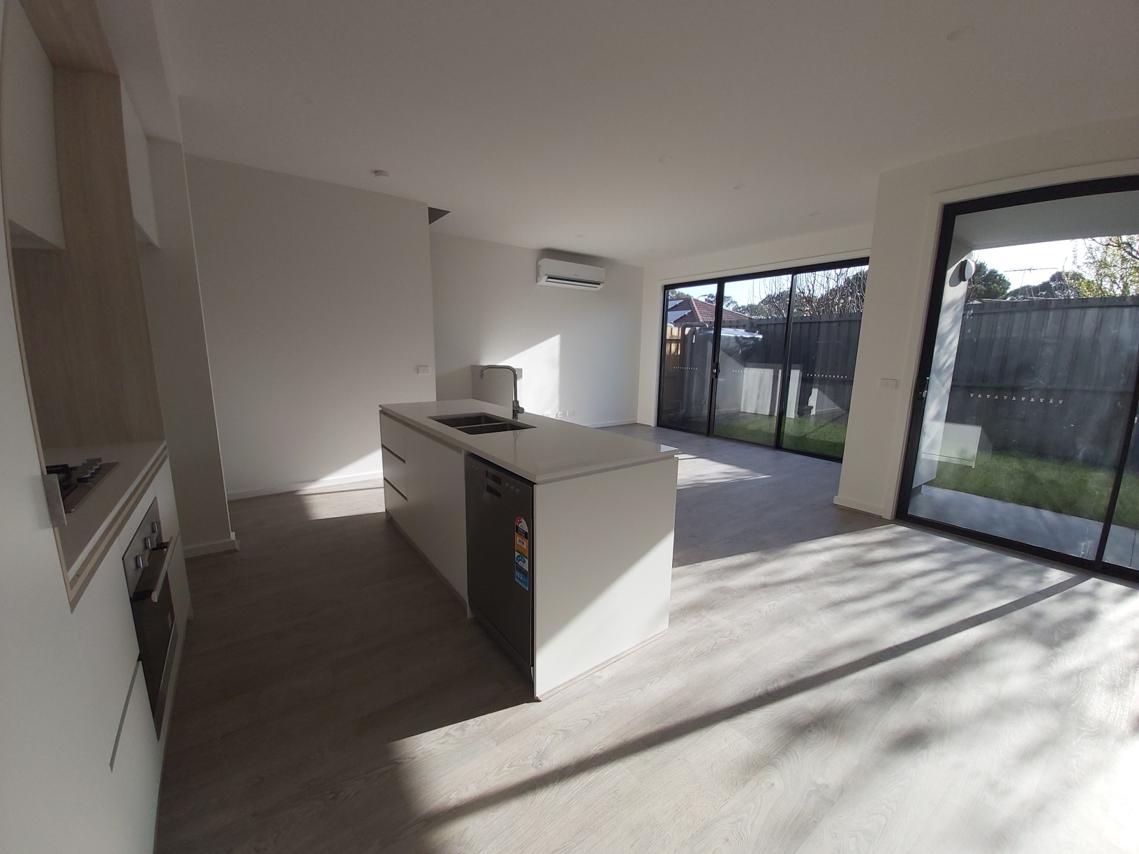 16 Diesel Street, NOBLE PARK VIC 3174