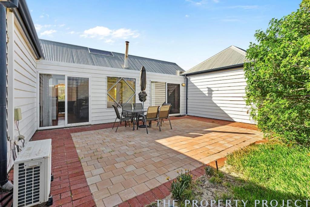 160 Ocean Drive Quinns Rocks WA 6030