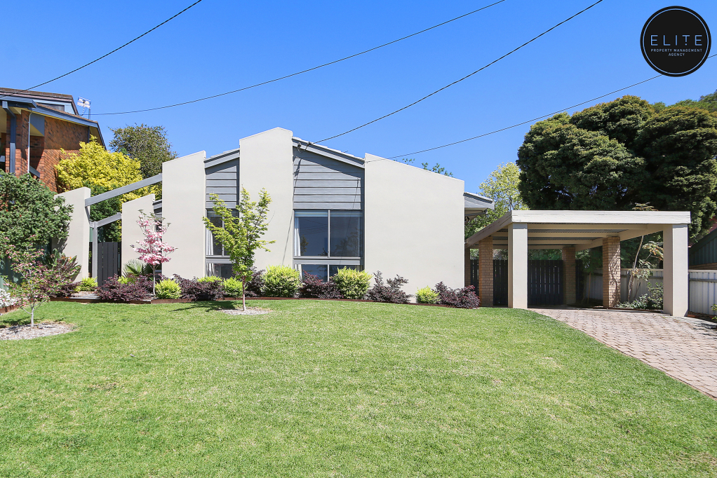 7 Karl Court, LAVINGTON NSW 2641
