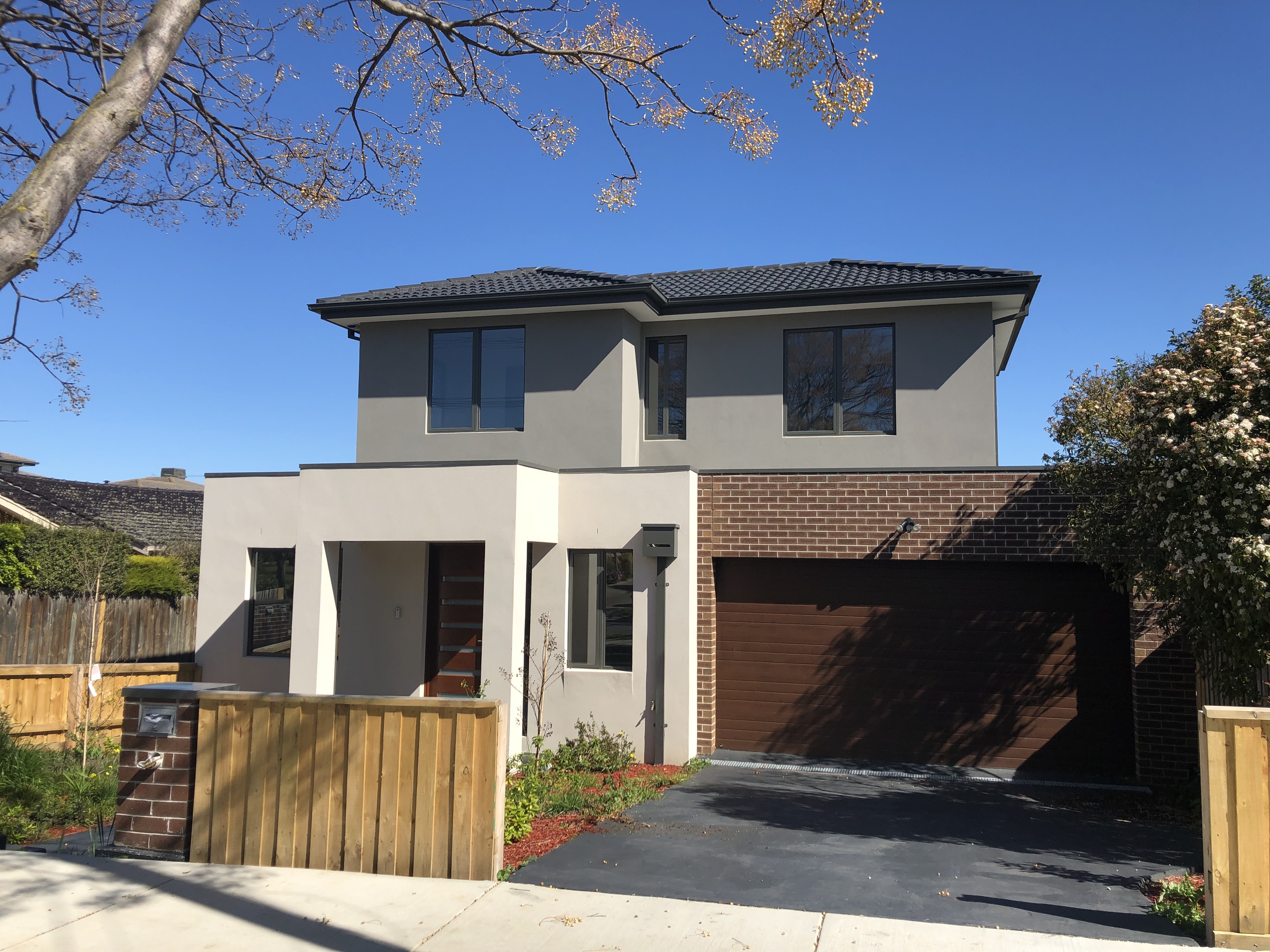 1 / 4 Fortune Street, BOX HILL NORTH VIC 3129