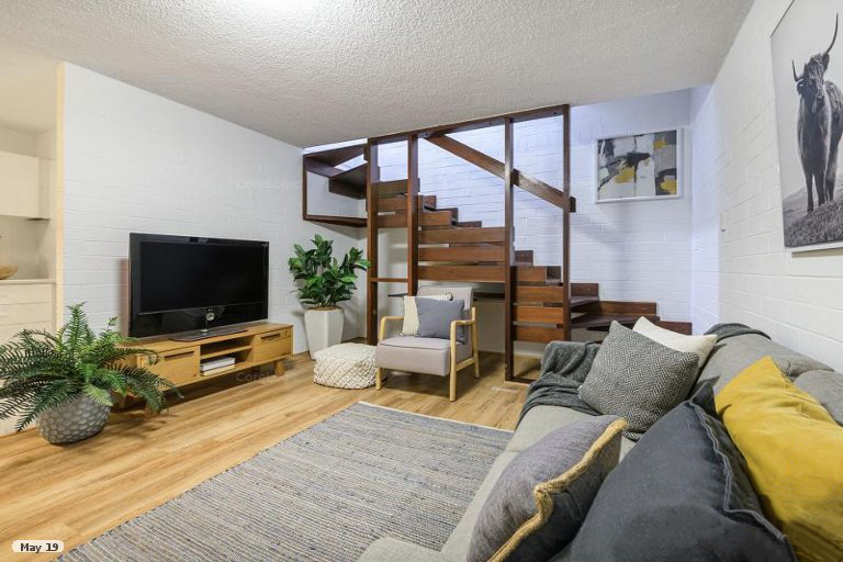 18 15 Flynn Street Churchlands WA 6018