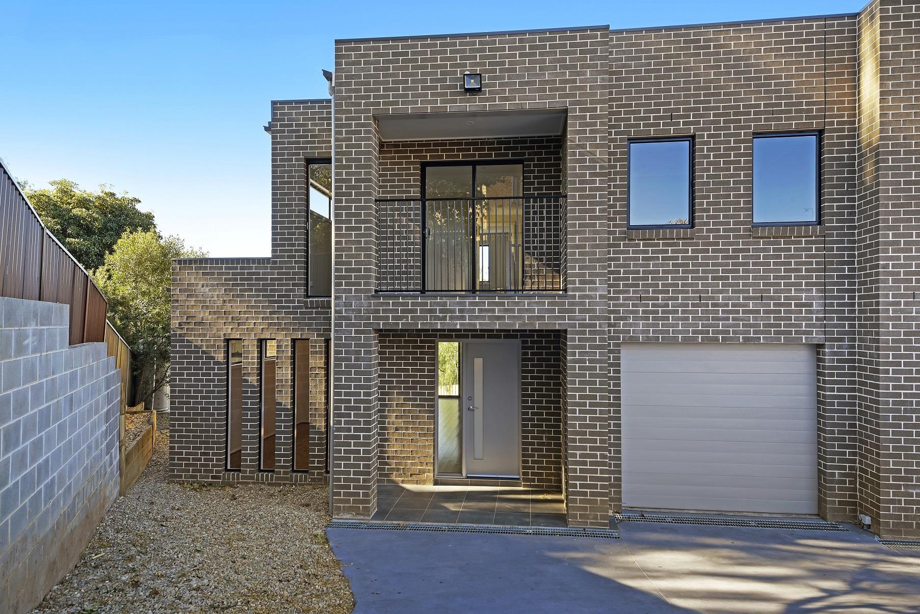 15B Barrenjoey Close, WOODBINE NSW 2560