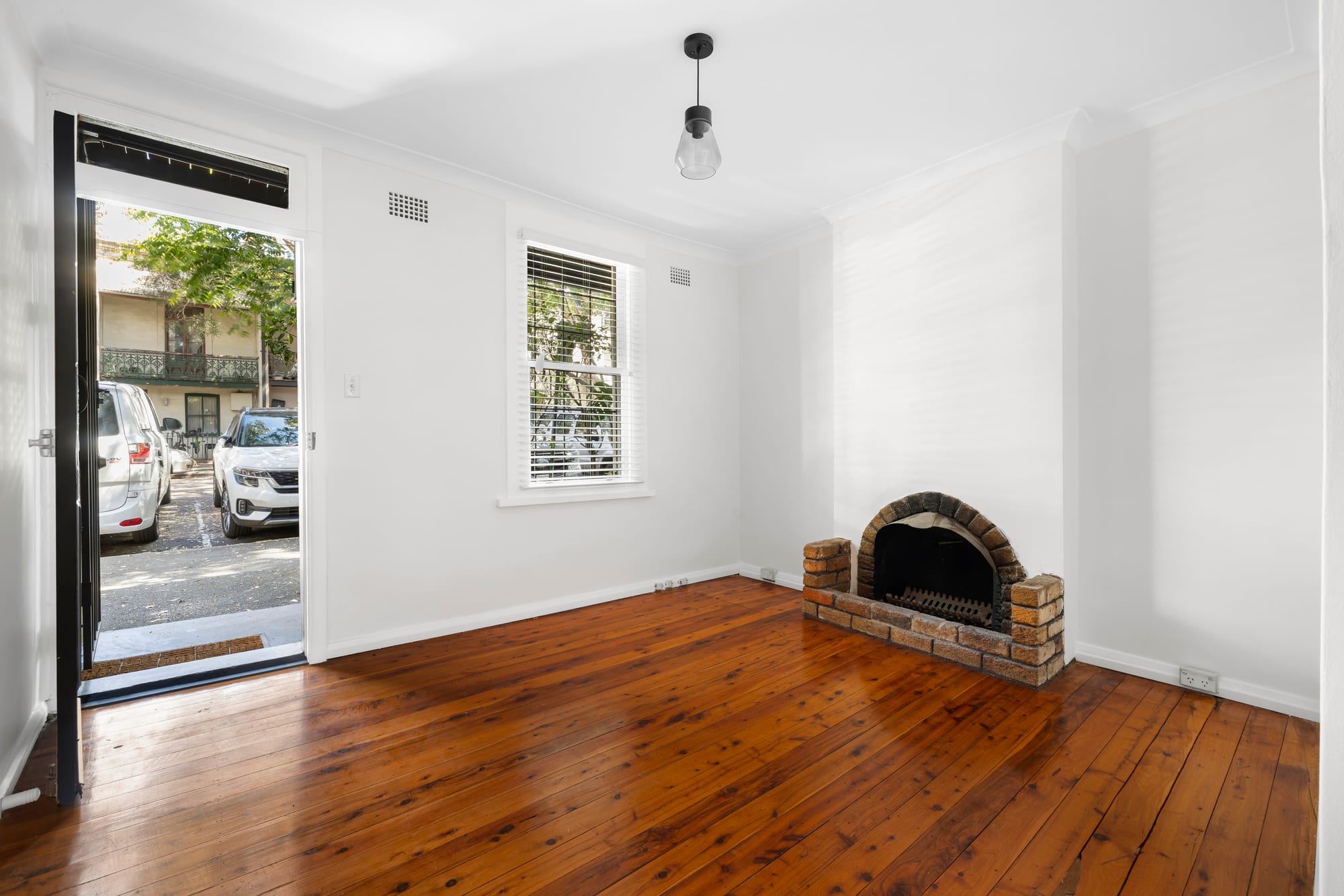 14 Kendall Street, Surry Hills For Lease by The Gallery Real Estate - image 3
