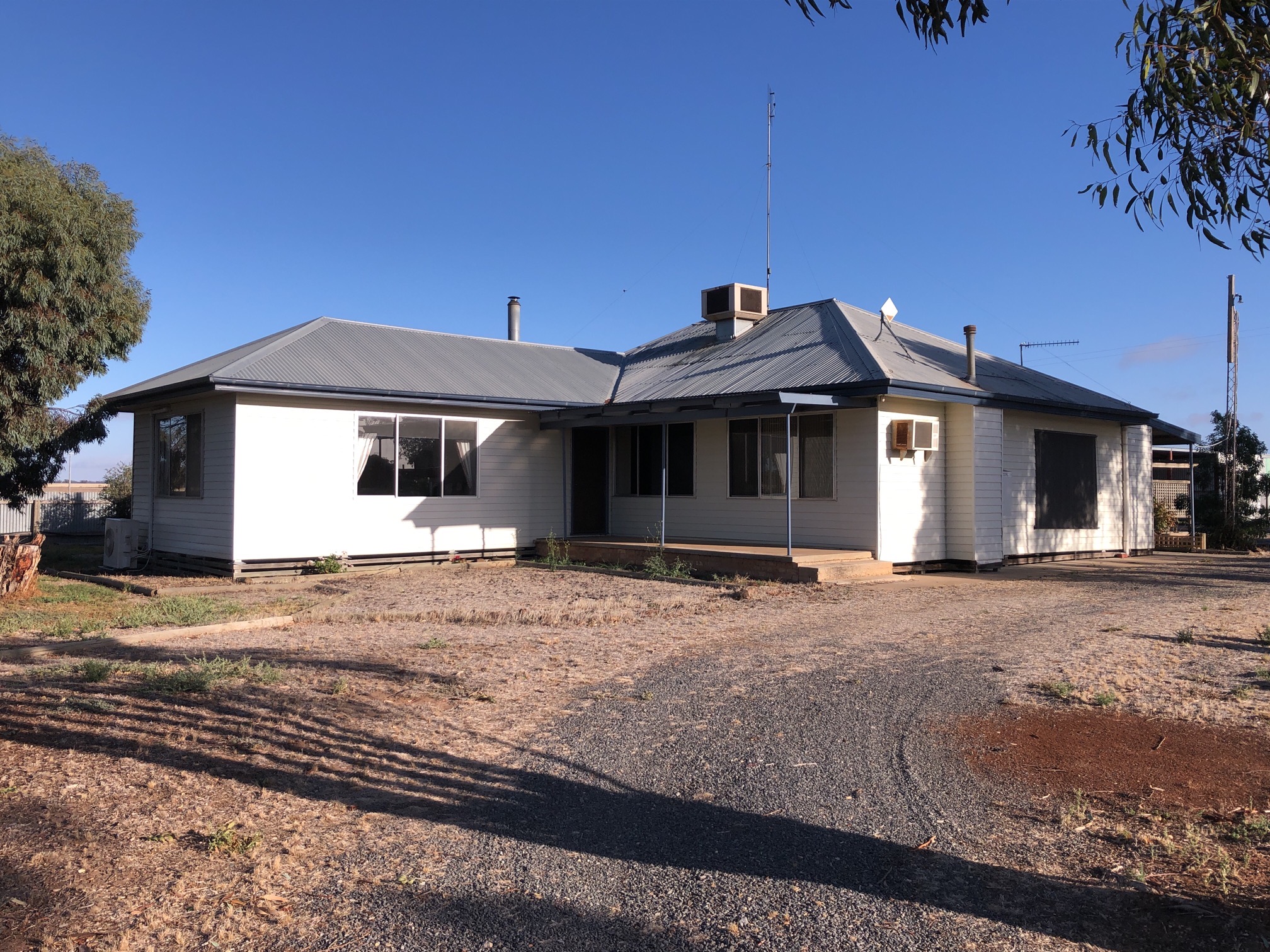 676 Sunraysia Highway, KARYRIE VIC 3483