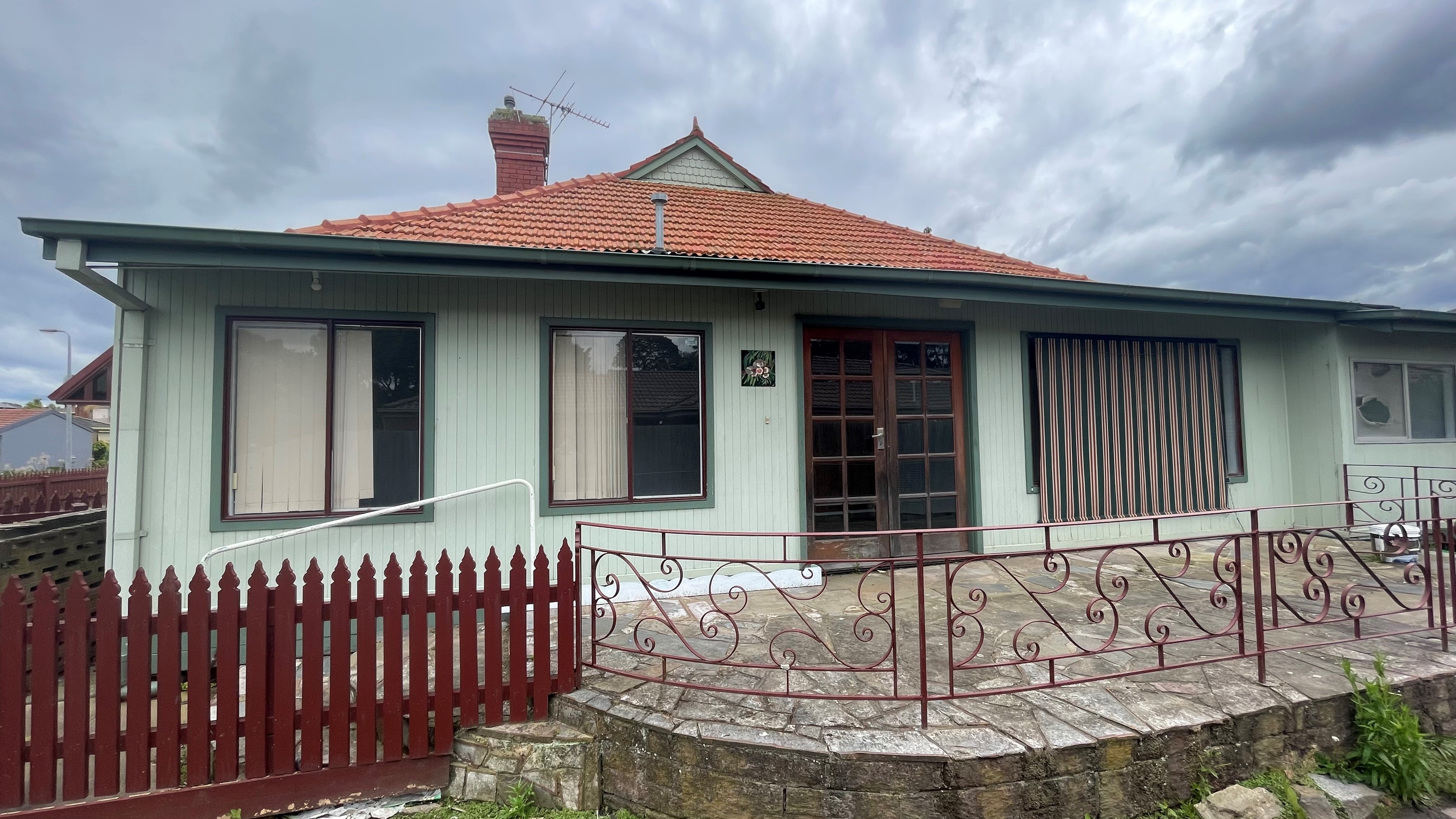 1 / 7 The Glade, DANDENONG VIC 3175