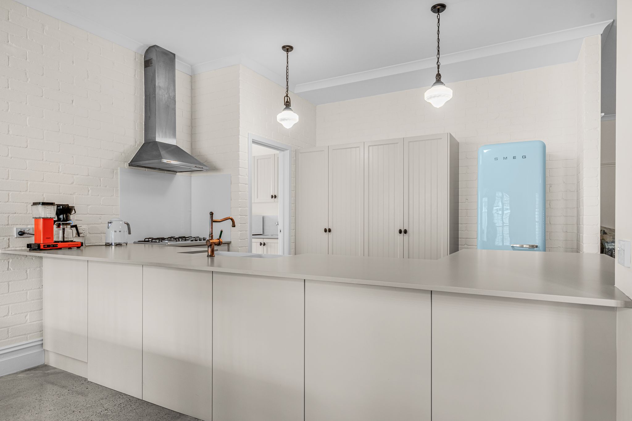 24 Leonora St Como WA 6152
