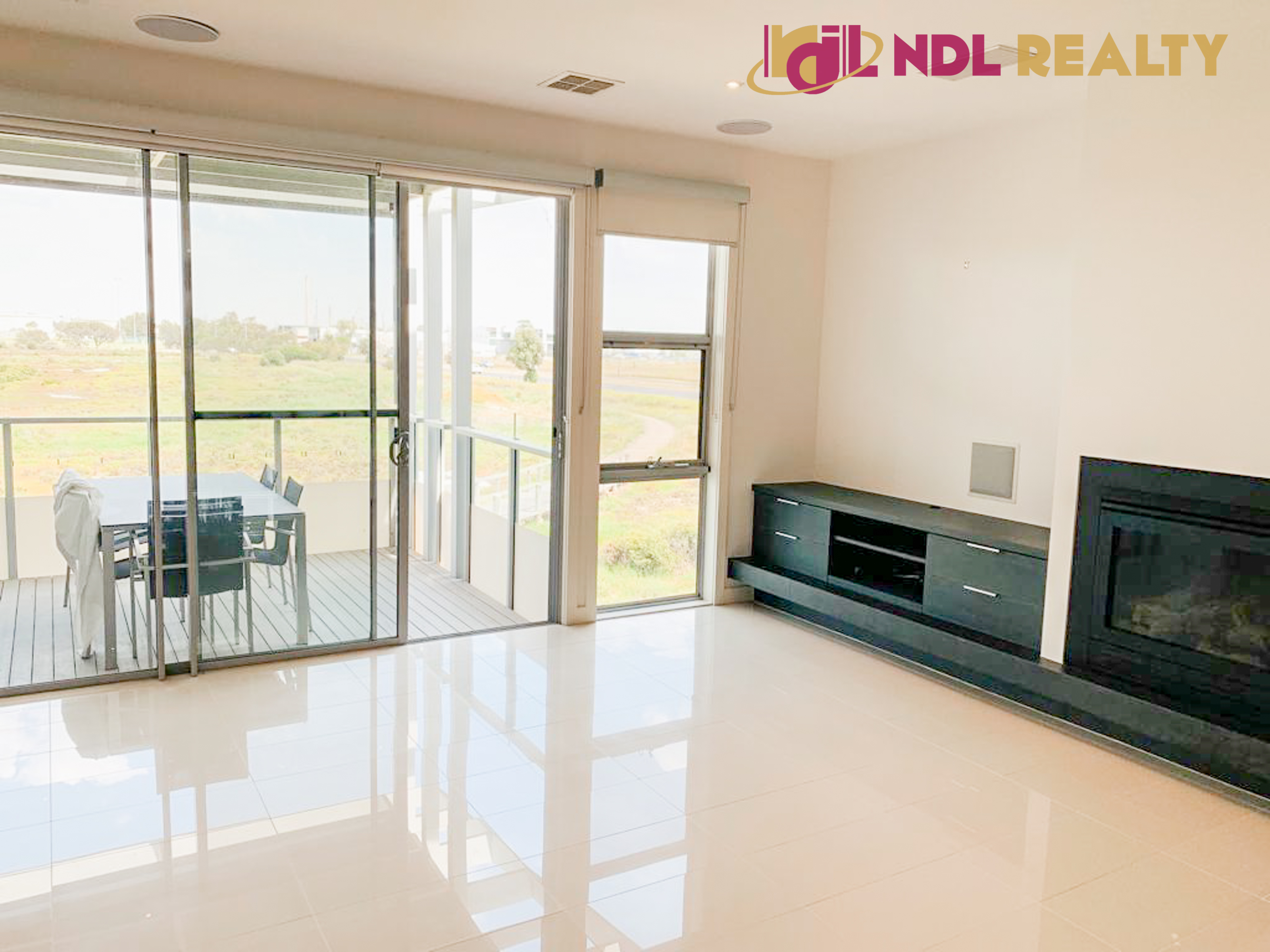 9 Sunset Drive, WILLIAMSTOWN VIC 3016