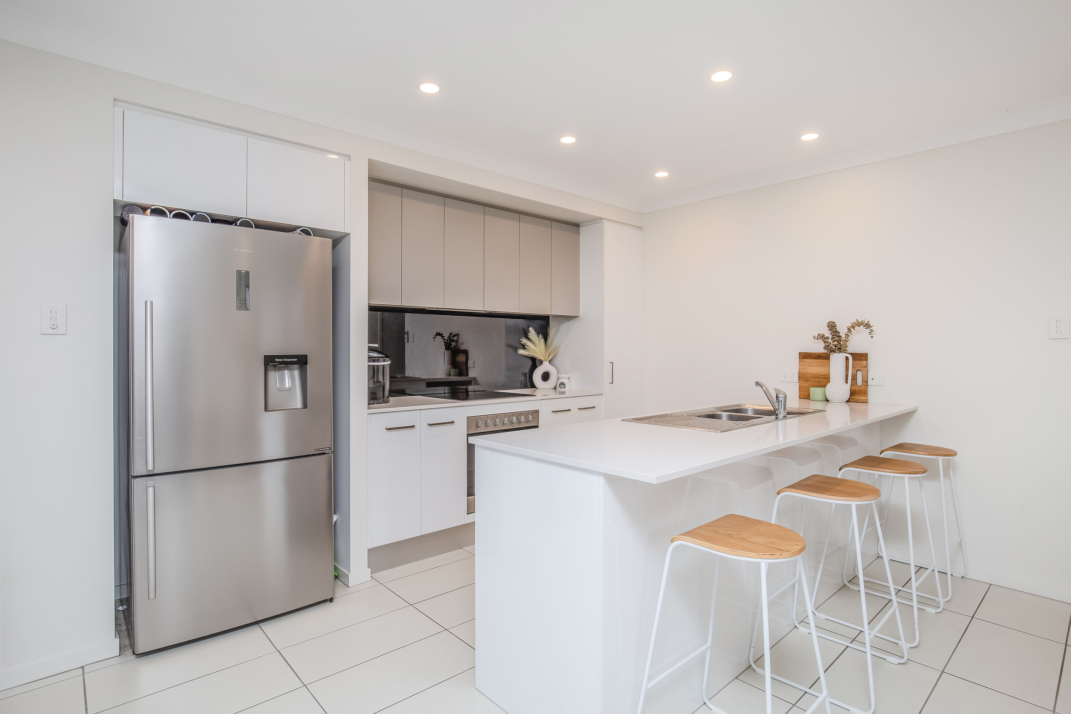 120 / 5 Angela Way, PIMPAMA QLD 4209