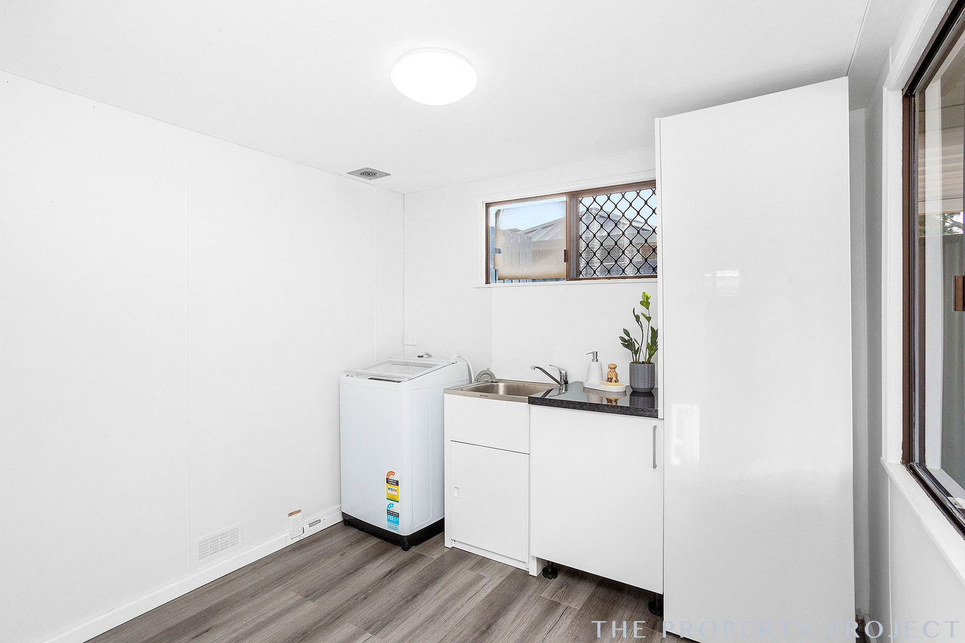 49 Blaxland Way Padbury WA 6025