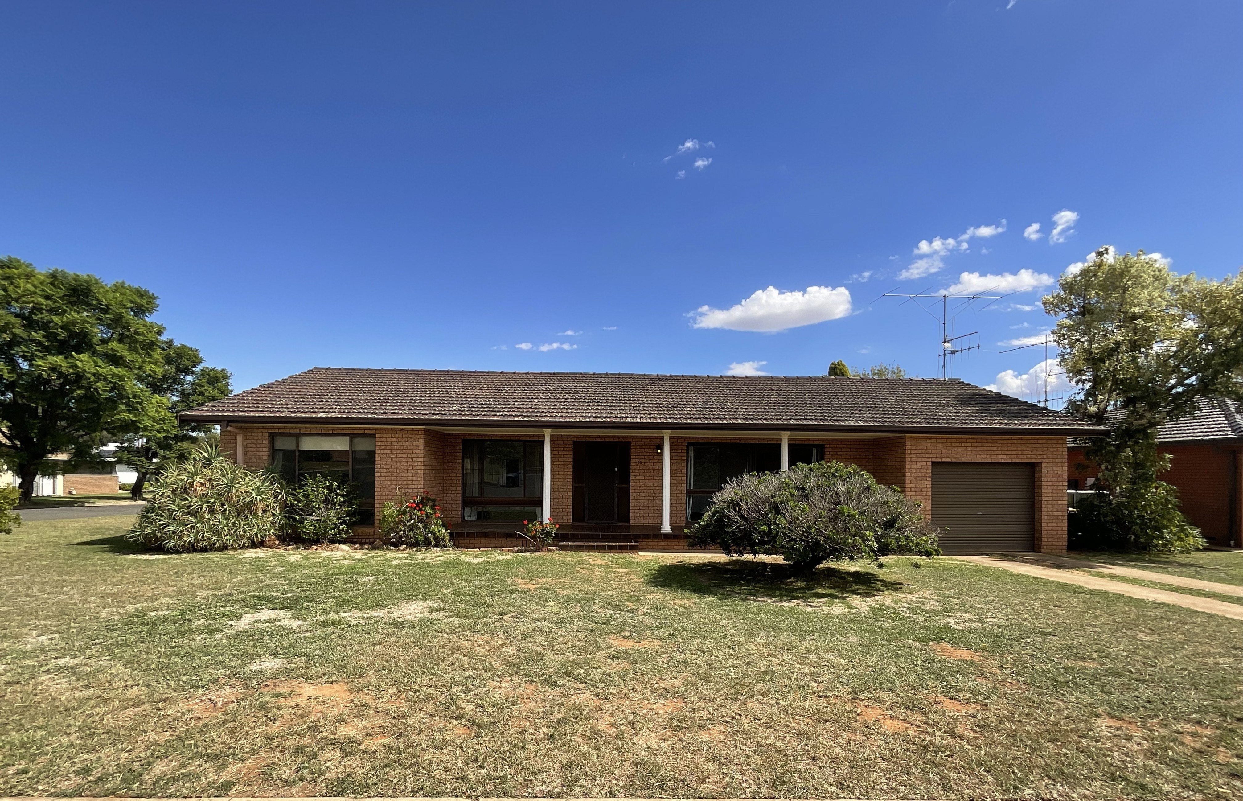 15 Brenner Street, FORBES NSW 2871