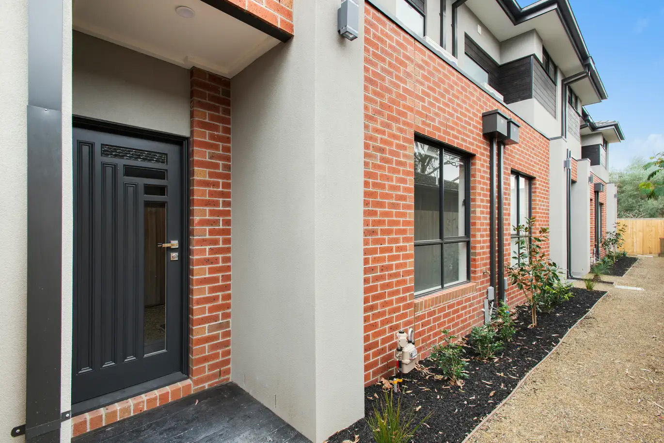 2 / 31 Rothschild Street, GLEN HUNTLY VIC 3163