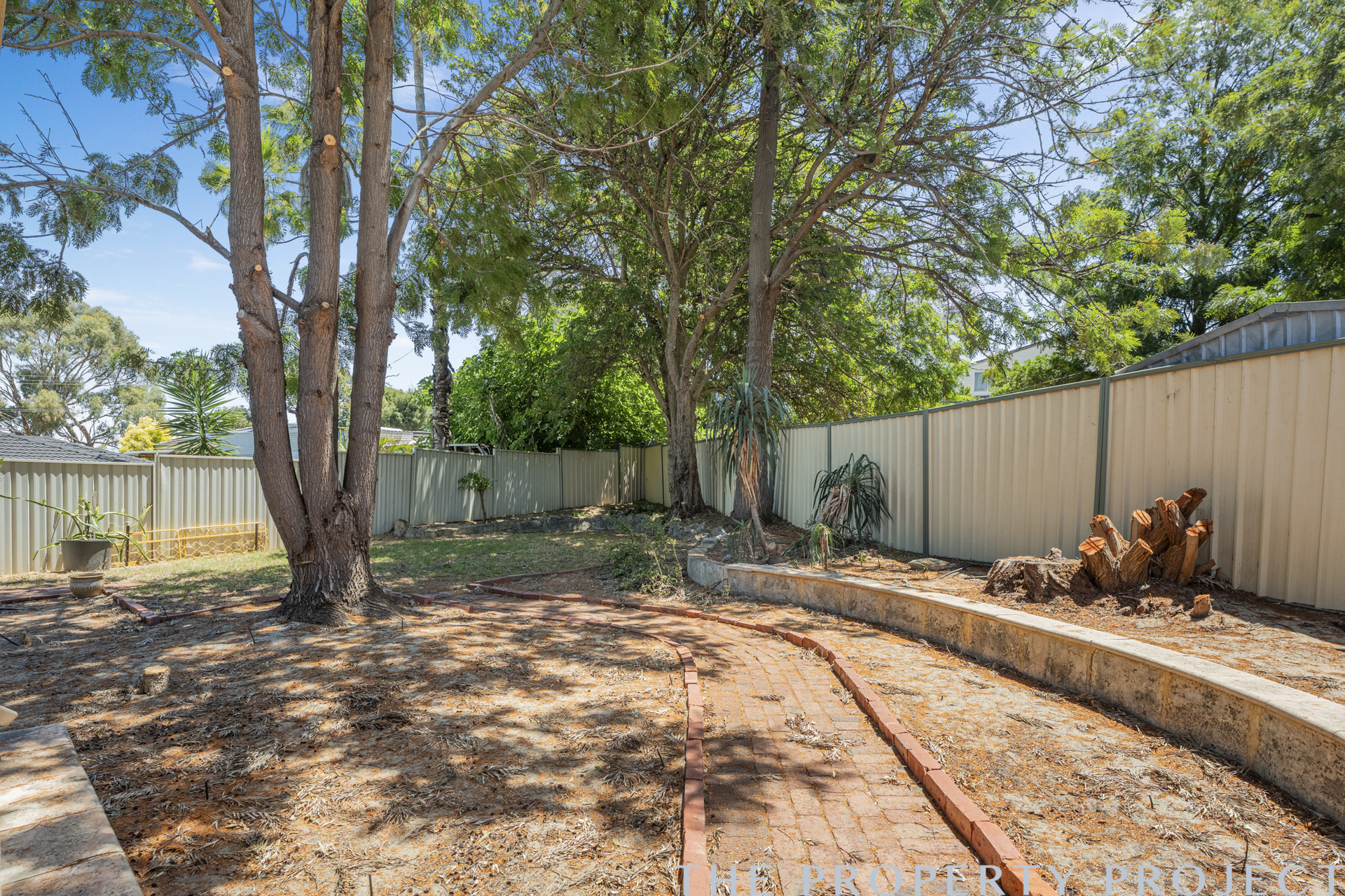 23 Appian Way Hamersley WA 6022