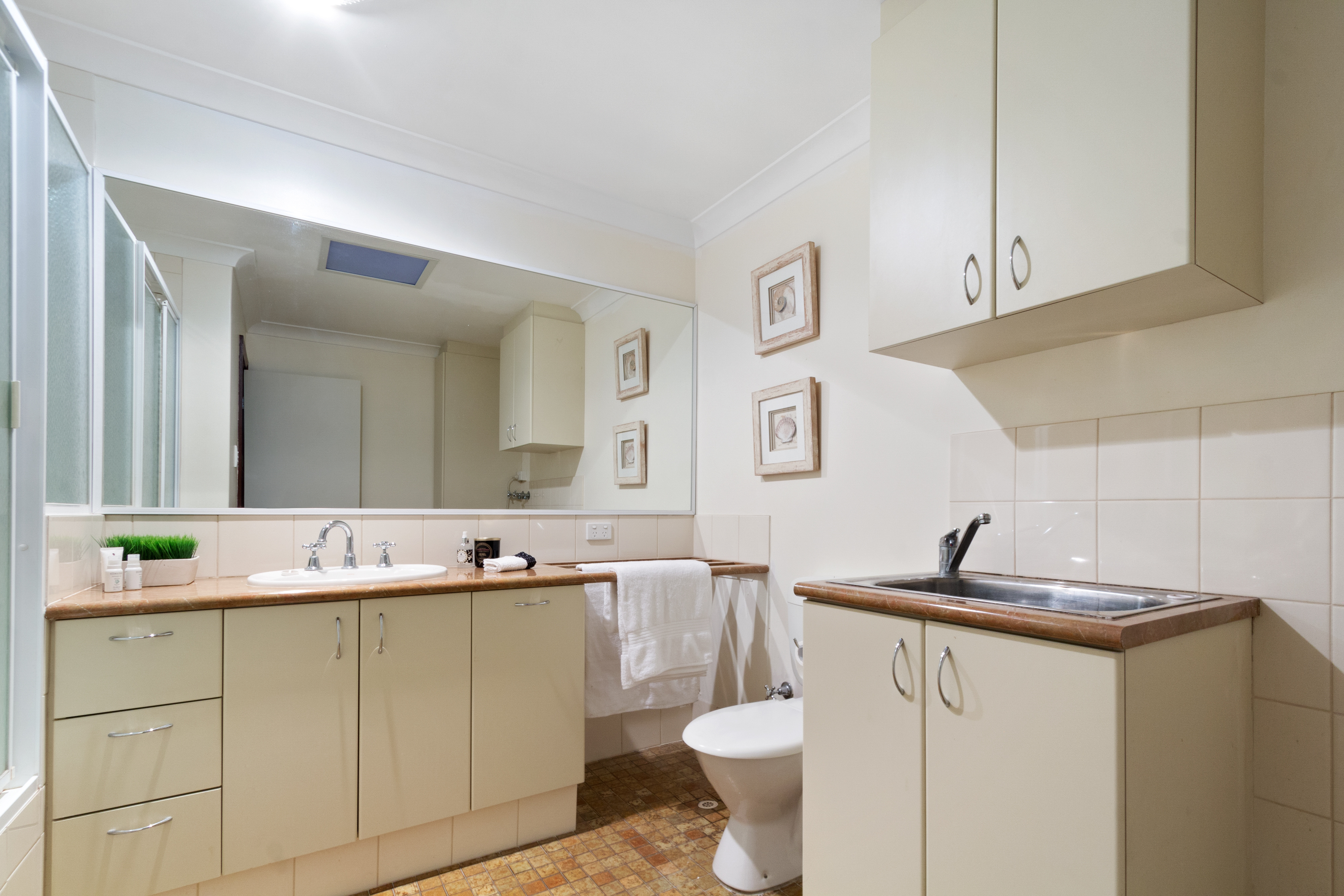 5 160 Broadway Crawley WA 6009