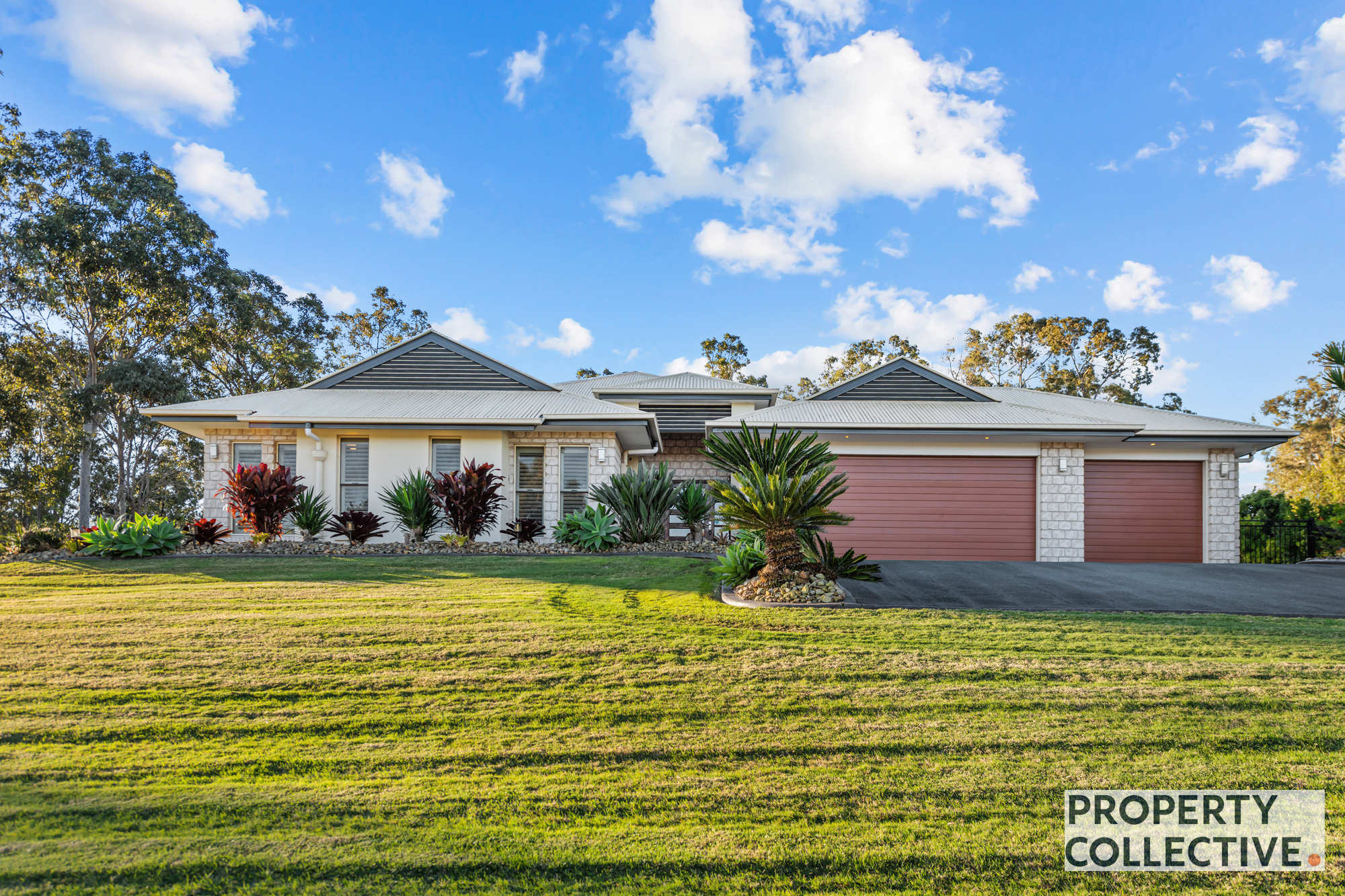 21-23 Goldfinch Court, GREENBANK QLD 4124