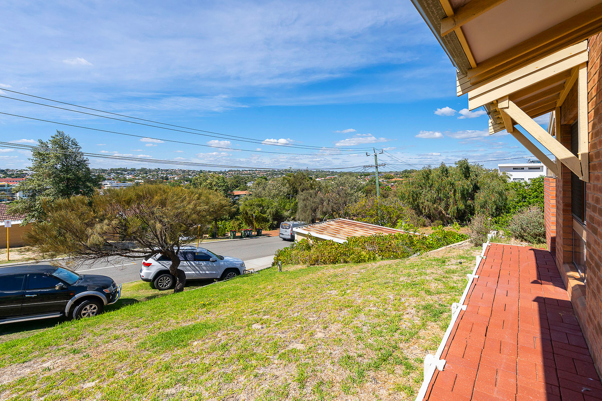 3 27 Edgehill Street Scarborough WA 6019