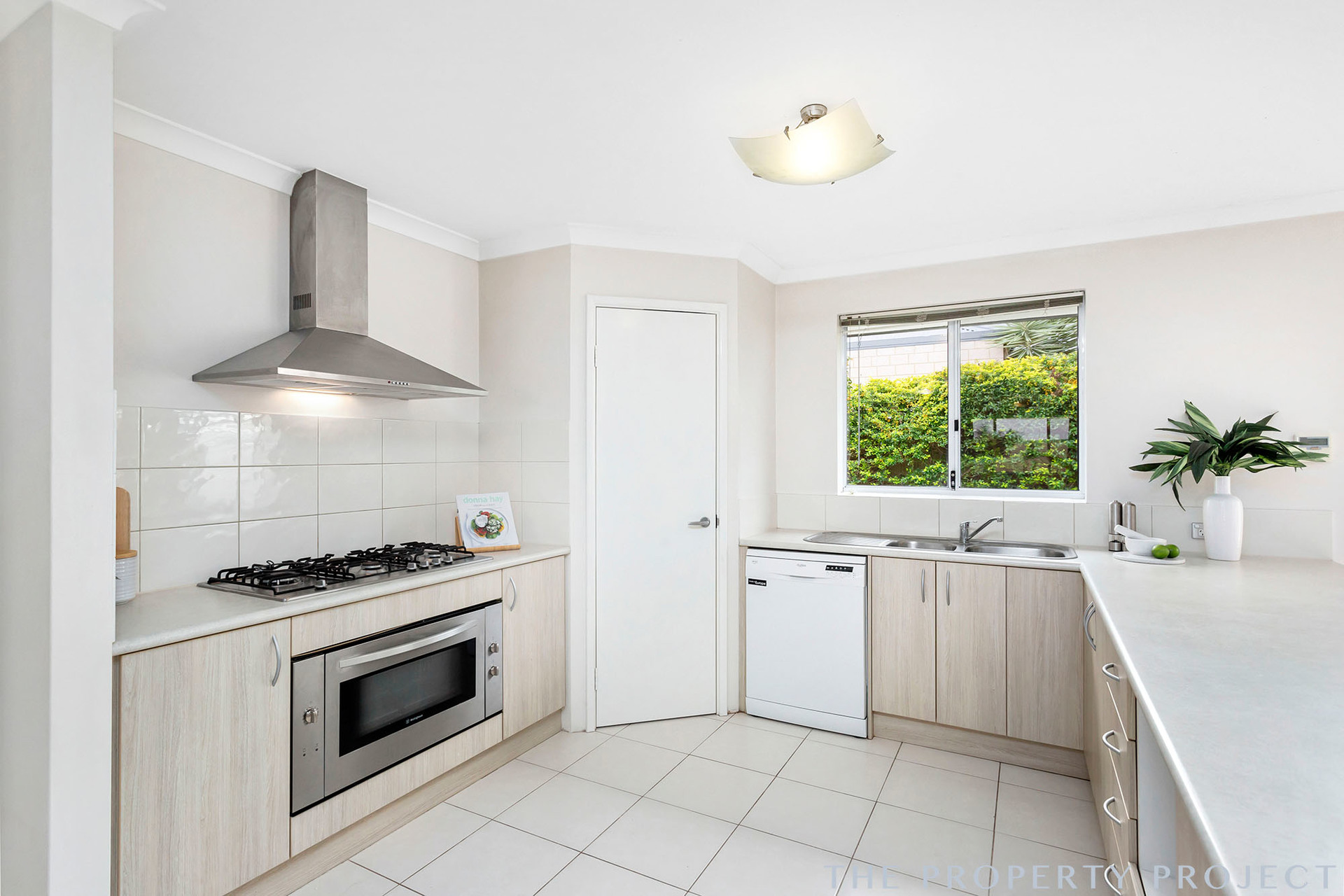 10 Kaoriki Court Maida Vale WA 6057