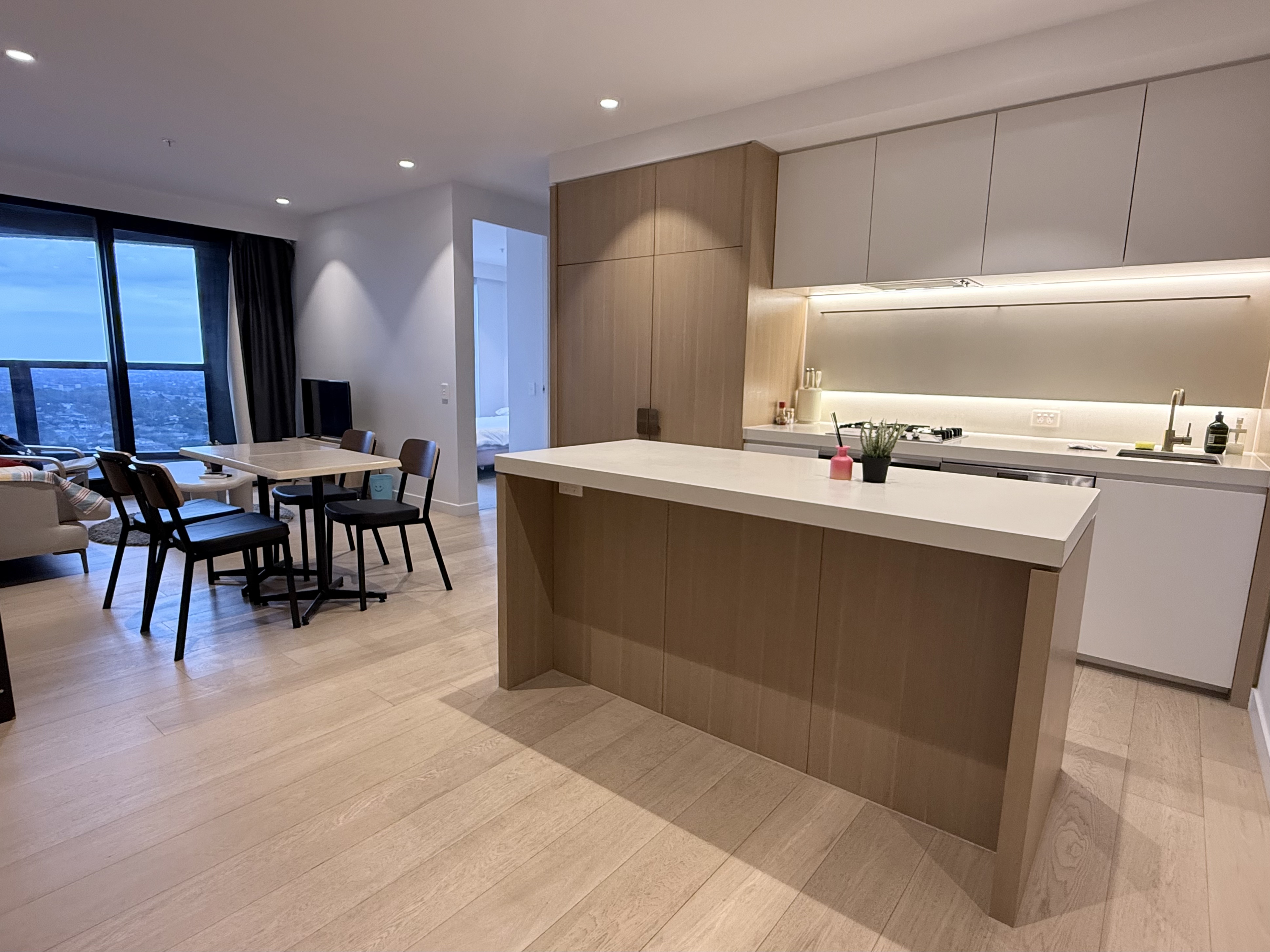 2802 / 545 Station Street, BOX HILL VIC 3128