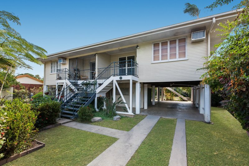 Unit 2 / 19 Coorong Ave, MUNDINGBURRA QLD 4812