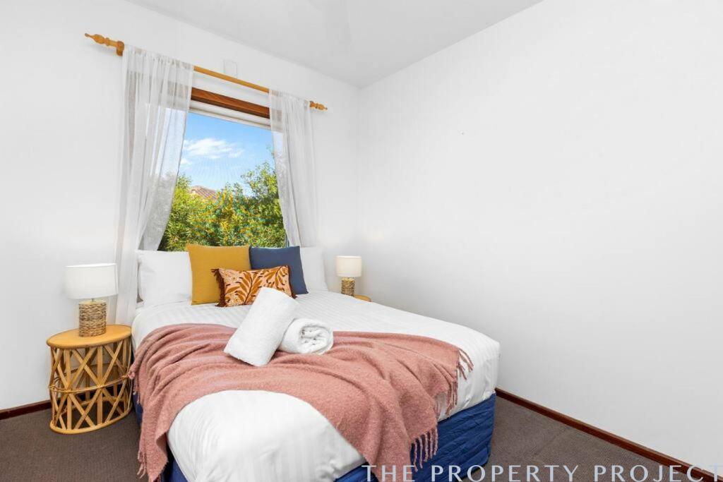160 Ocean Drive Quinns Rocks WA 6030