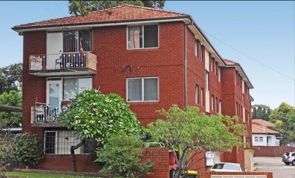 12 / 261 King Georges Road, ROSELANDS NSW 2196