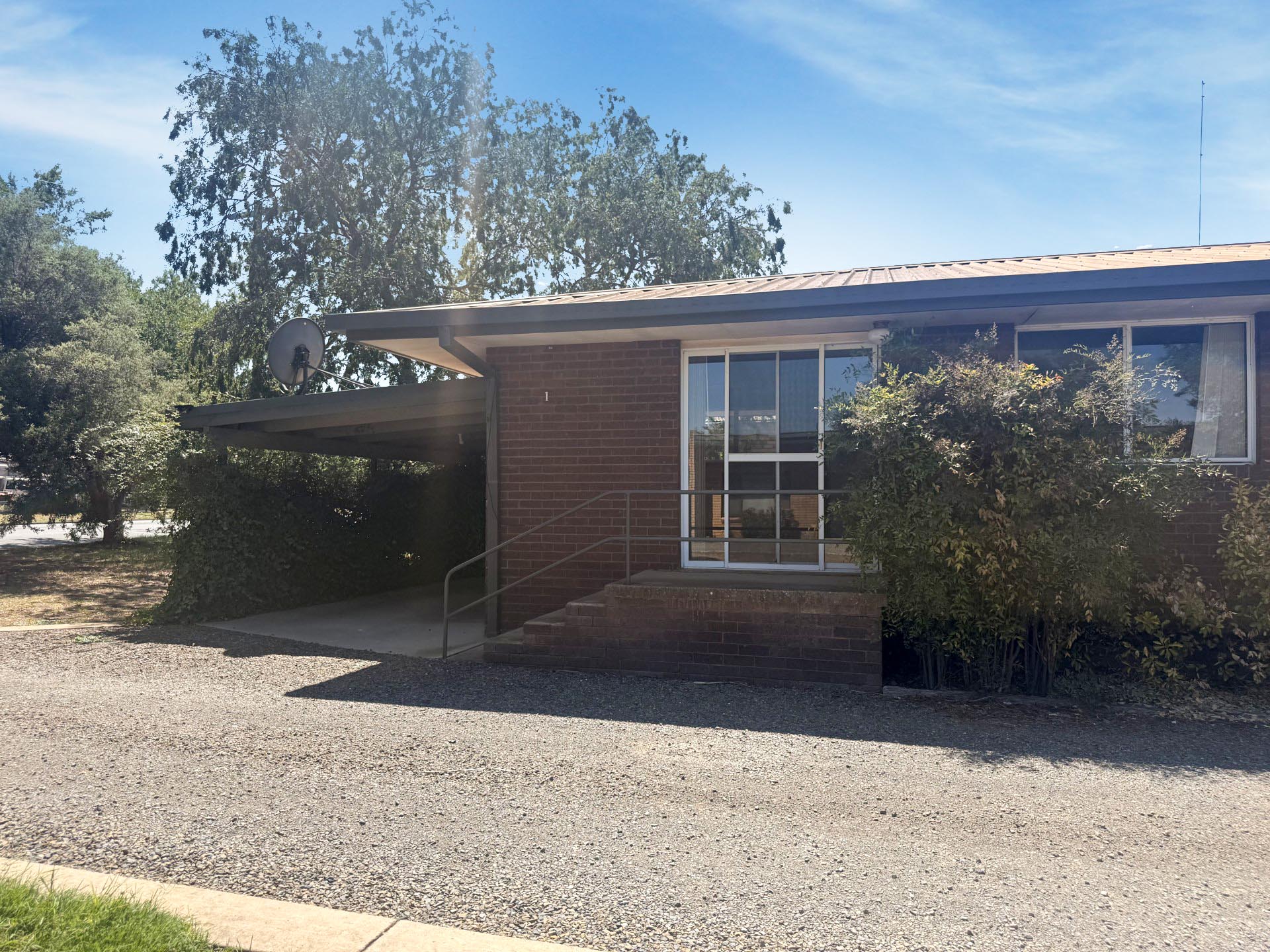 1 / 67-69 Bathurst Street, FORBES NSW 2871