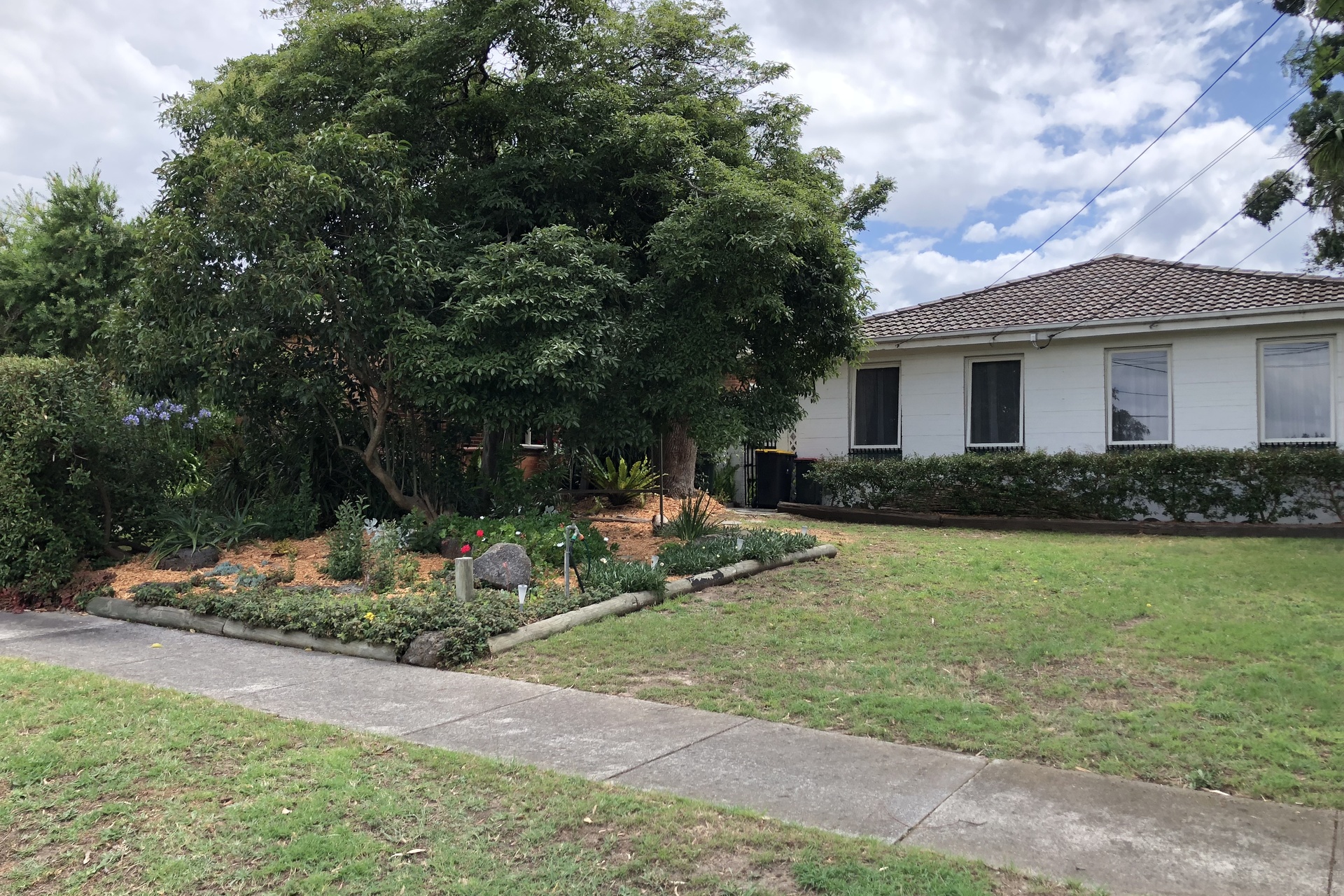 9 Blue Hills Avenue, MOUNT WAVERLEY VIC 3149