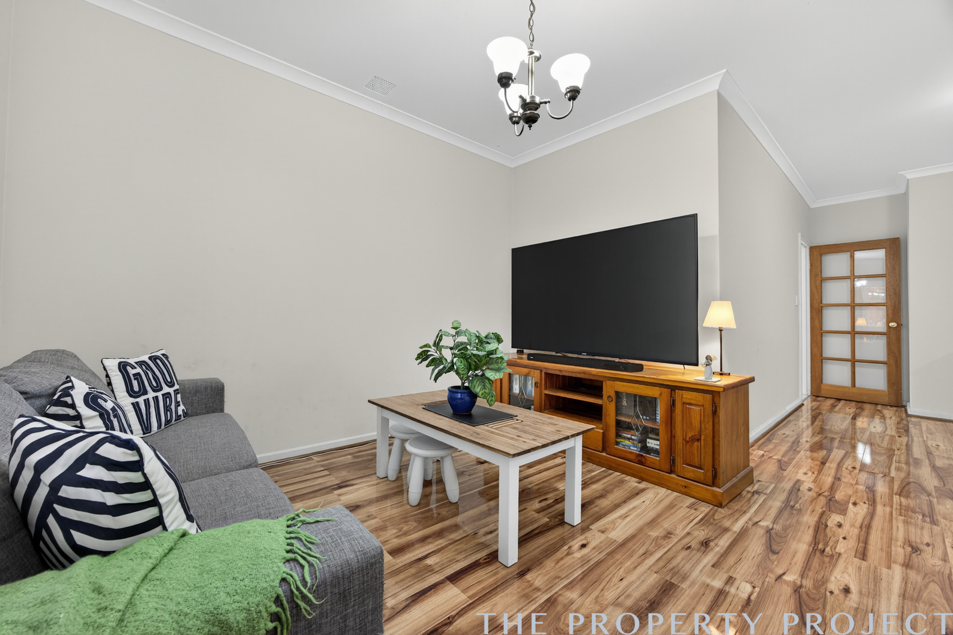 17 The Oval Madeley WA 6065