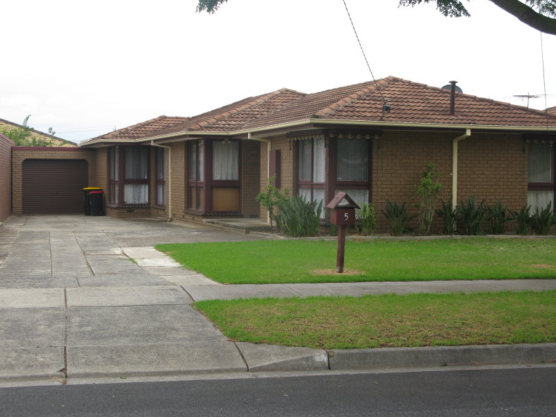 5 Glenmorgan Close, CLAYTON SOUTH VIC 3169