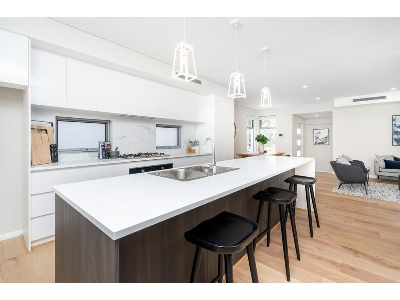 409 Vincent St W West Leederville WA 6007