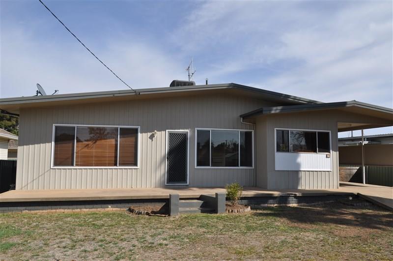 12 Facey Street, FORBES NSW 2871
