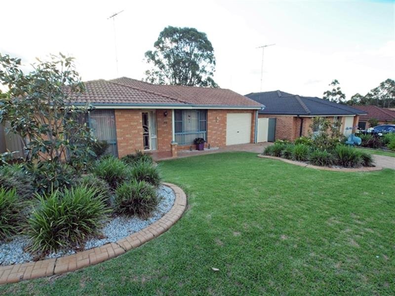 10 Wisdom St, CURRANS HILL NSW 2567