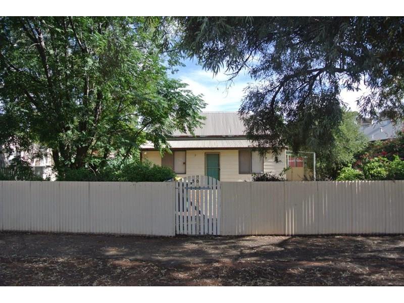 50 Campbell Street, LAMINGTON WA 6430