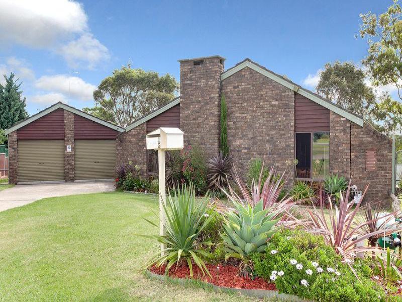 15 Humber Pl, INGLEBURN NSW 2565