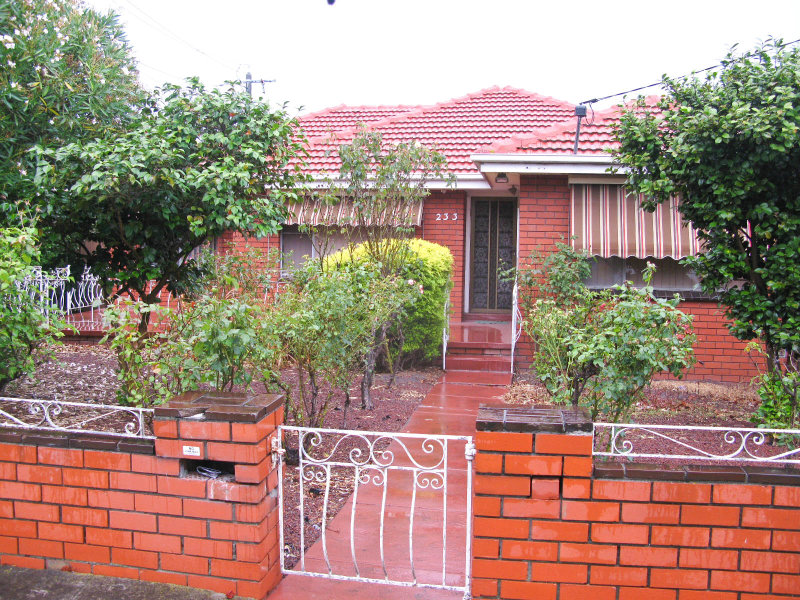 233 Gladstone Road, DANDENONG NORTH VIC 3175