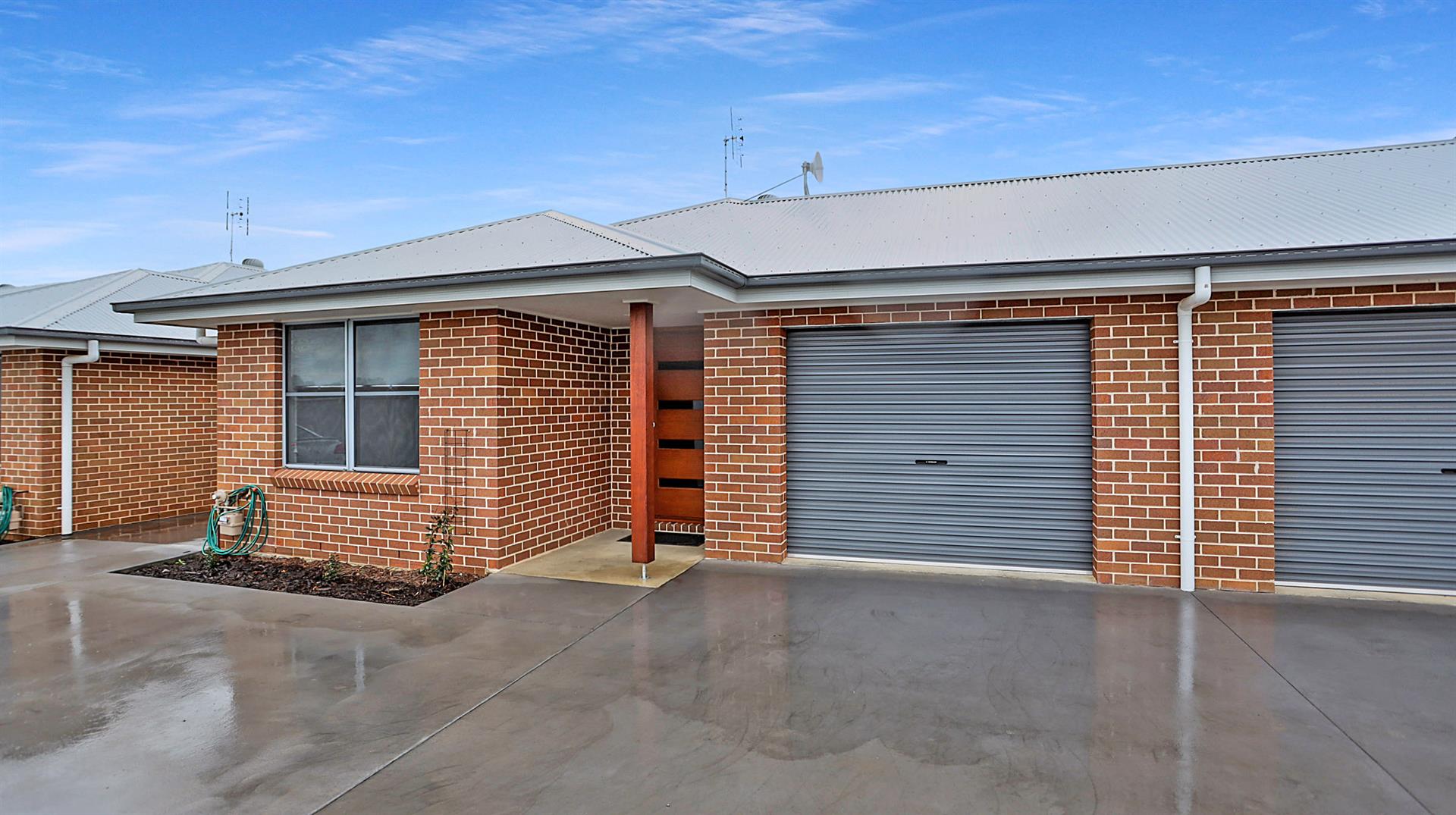 2 / 18 York Street, FORBES NSW 2871