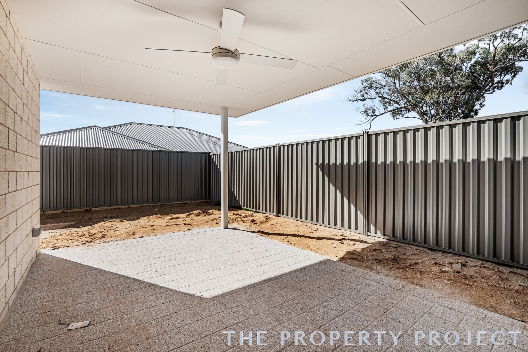 82 Ebrington Rd Wellard WA 6170