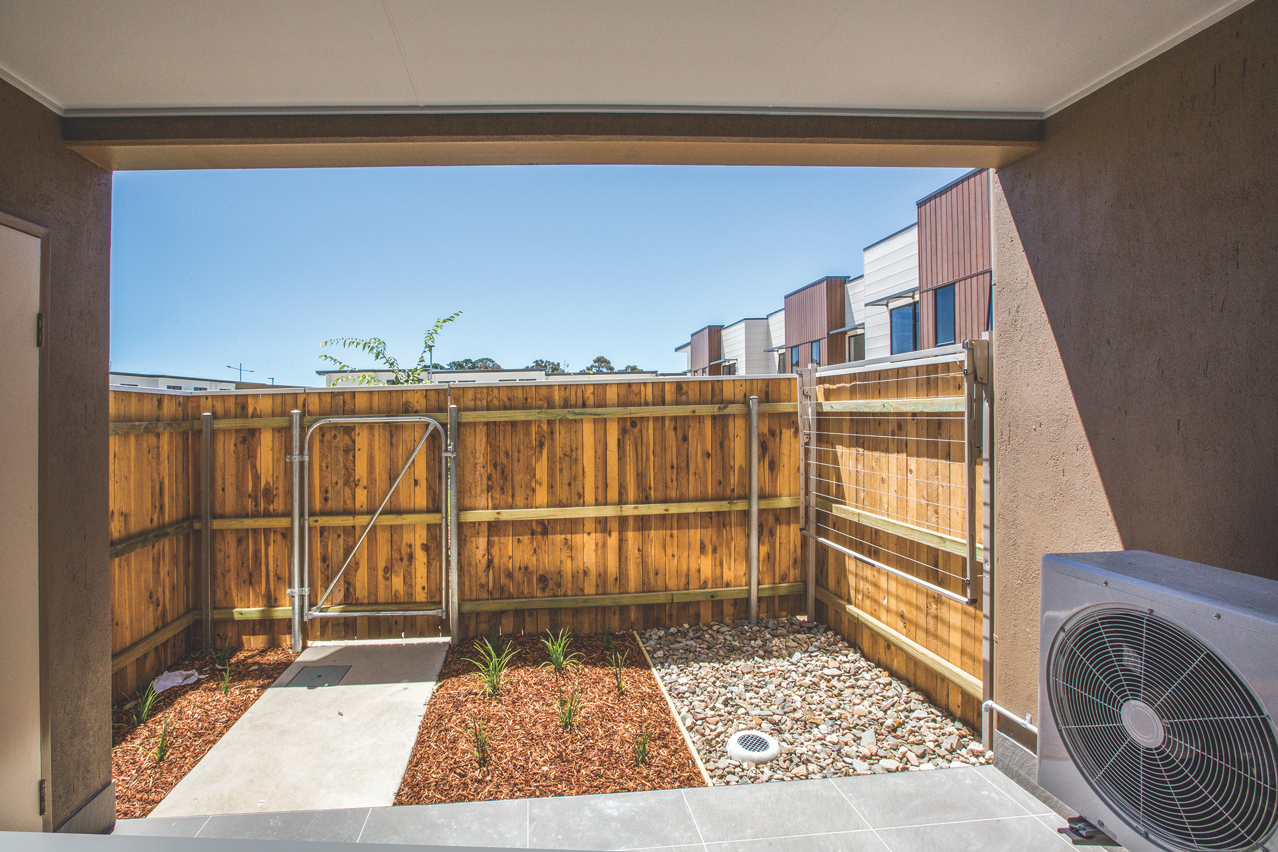 1/3 Billabong Street, Lawson, photo 8