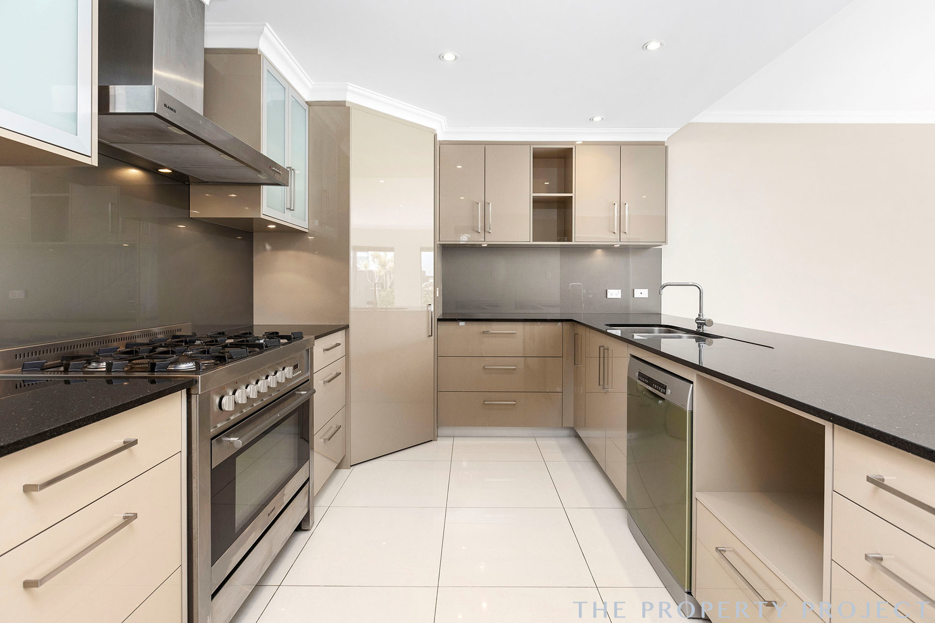 75B Duke Street Scarborough WA 6019