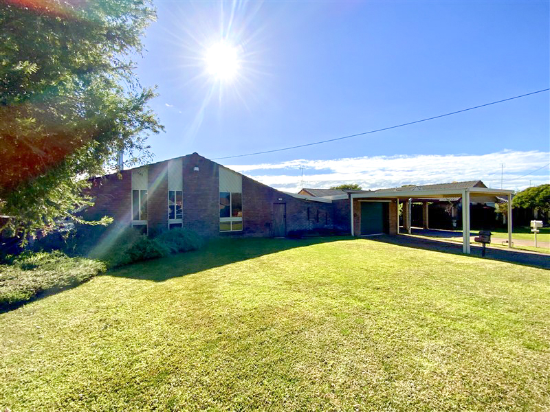 9 Wyndham Avenue, FORBES NSW 2871
