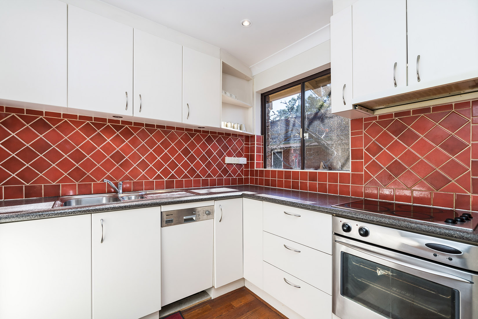 6 160 Broadway Crawley WA 6009
