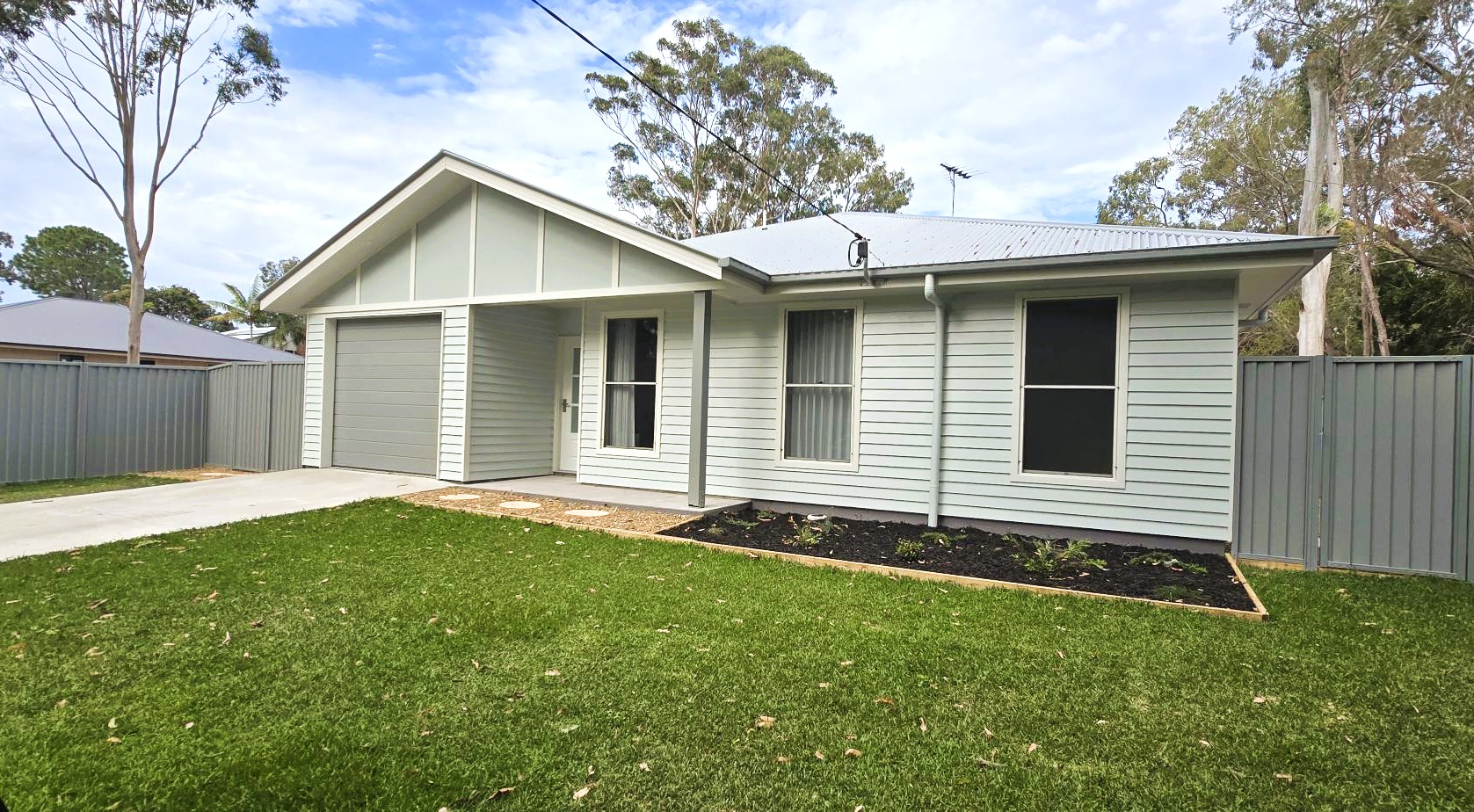 23 Jasper Street, RUSSELL ISLAND QLD 4184