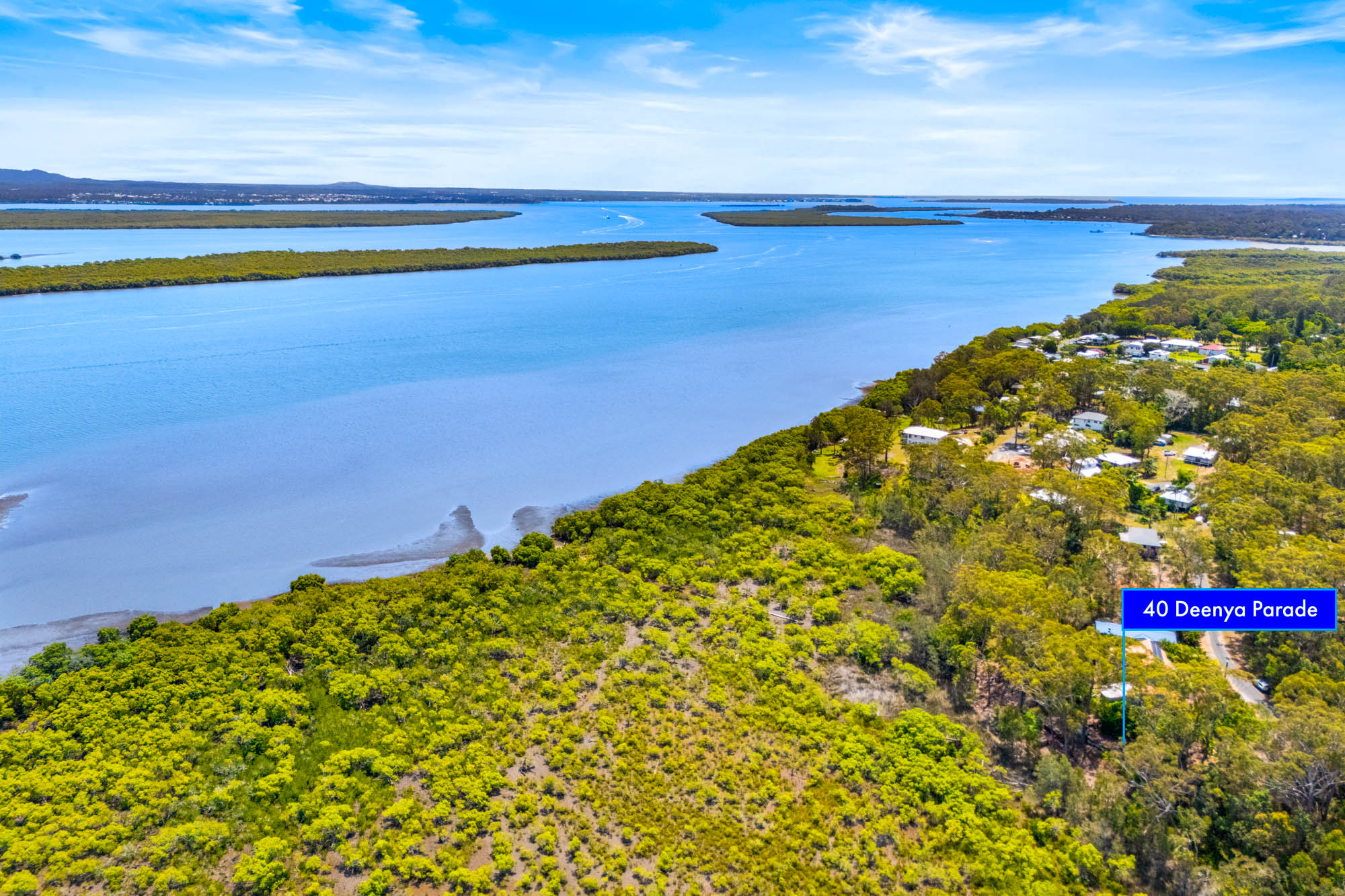 40 Deenya Parade, RUSSELL ISLAND QLD 4184
