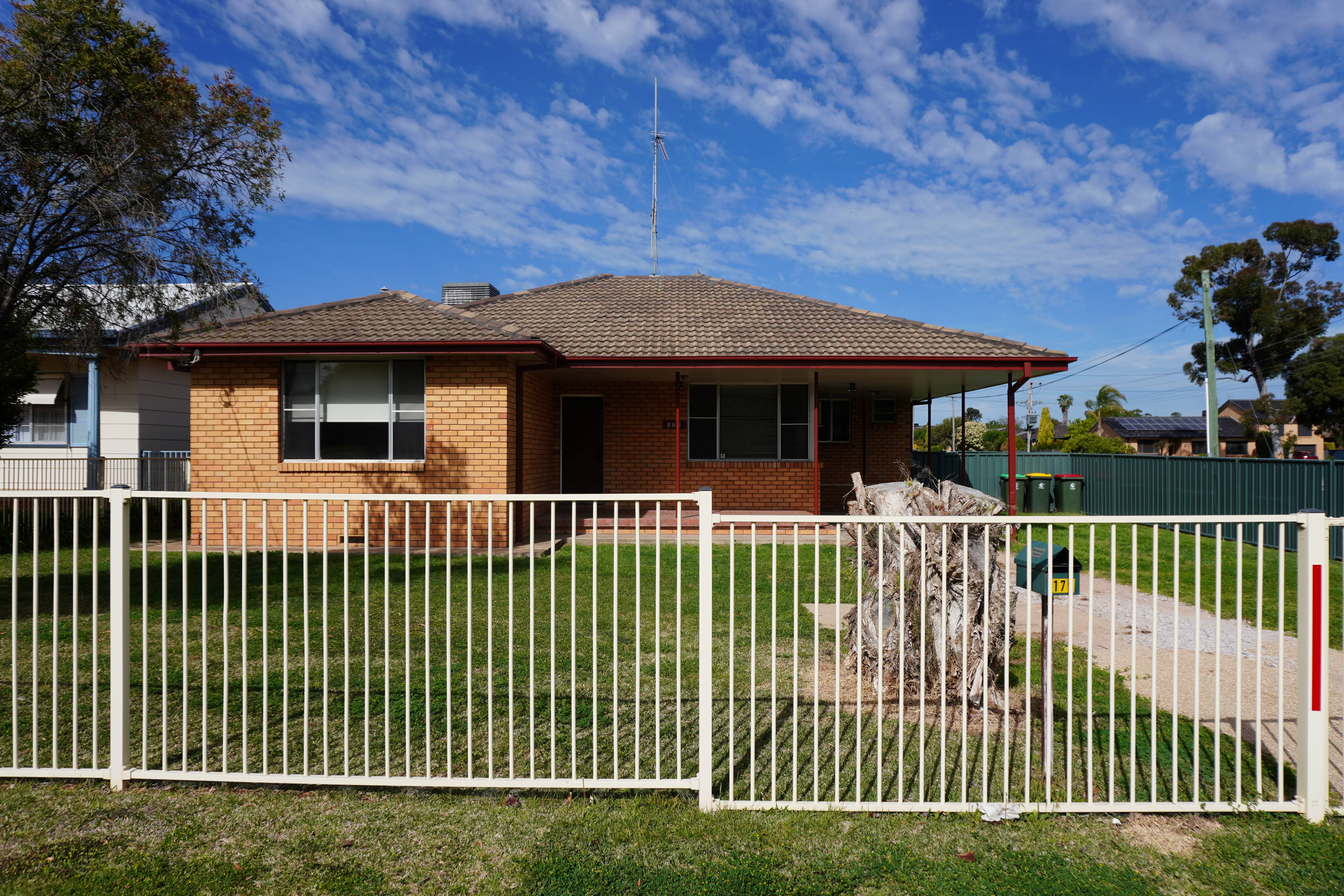 179 Farnell Street, FORBES NSW 2871