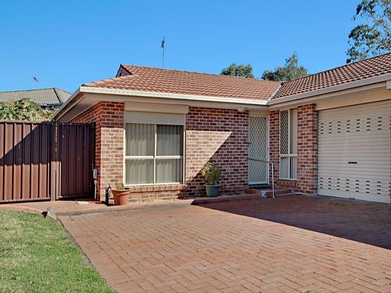 1 / 19 Pontiac  Pl, INGLEBURN NSW 2565