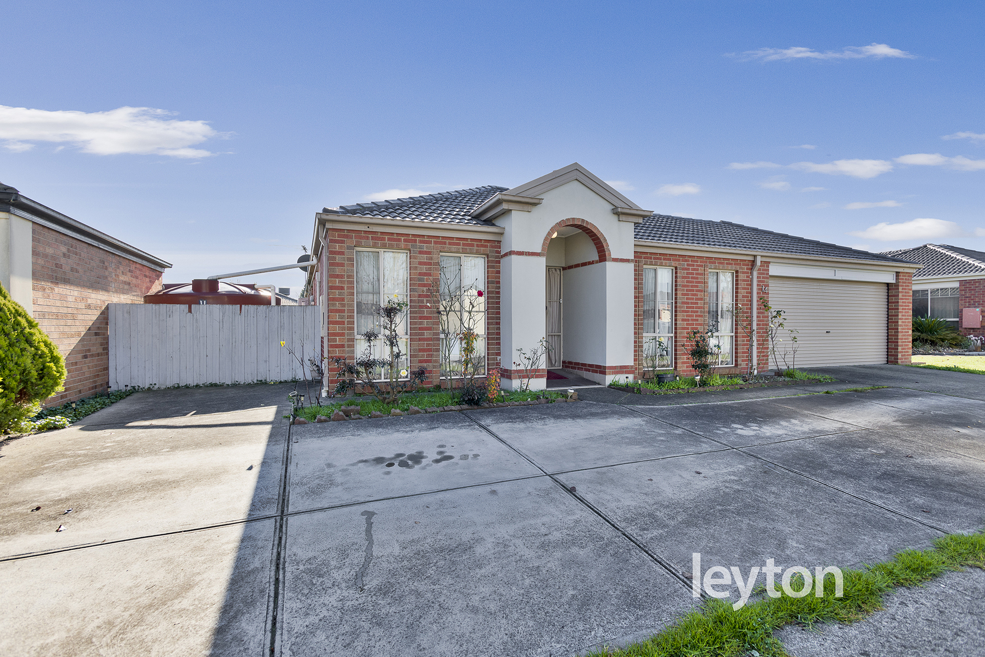 14 Chisholm Crescent, NARRE WARREN SOUTH VIC 3805